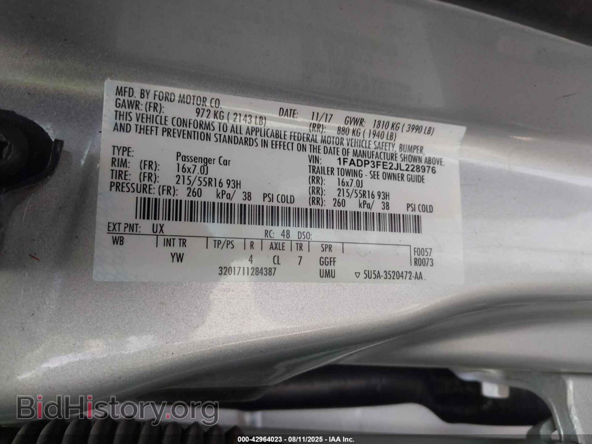 2018 FORD FOCUS - VIN: 1FADP3FE2JL228976 - Фото 9