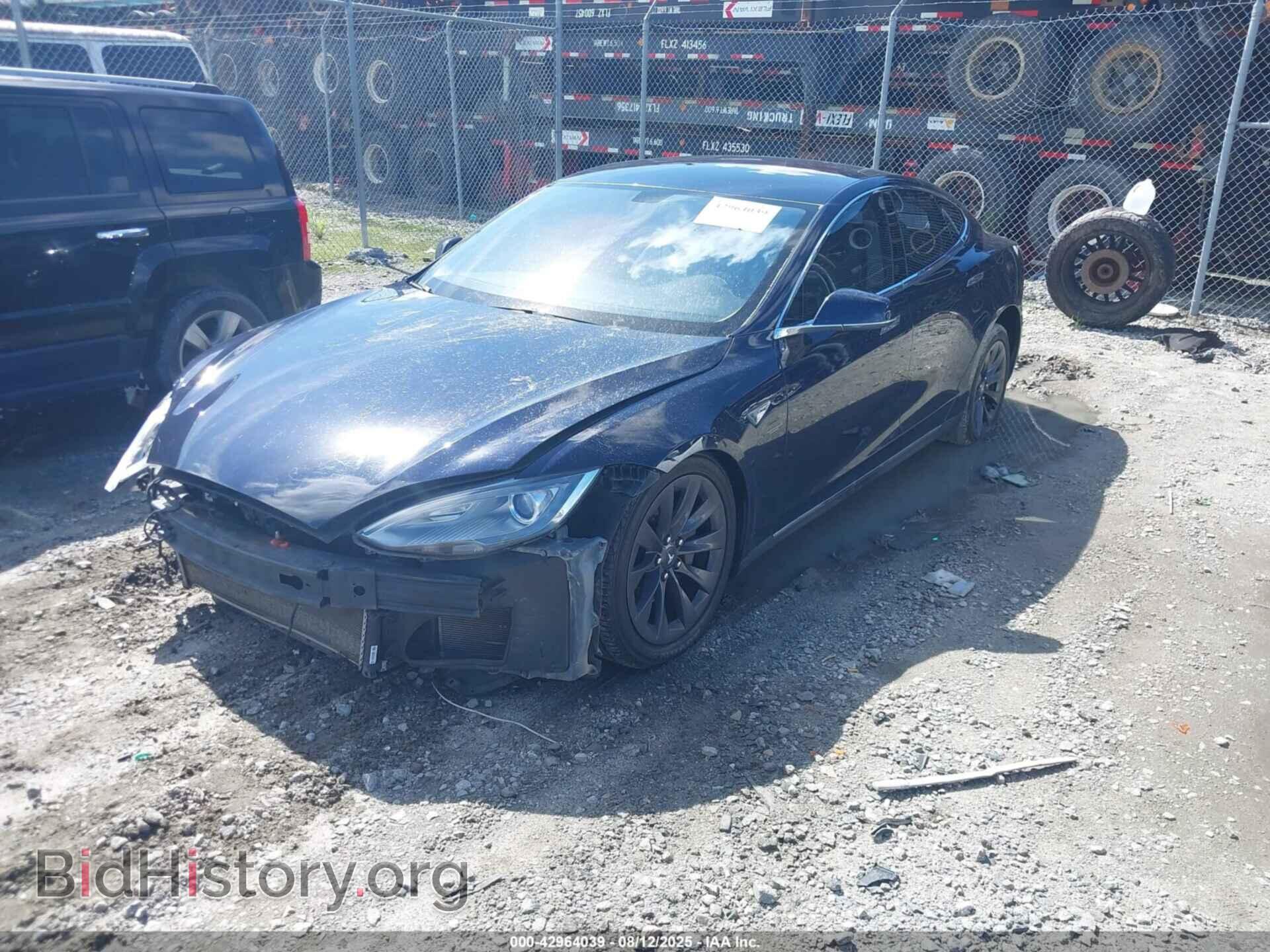 2014 TESLA MODEL S - VIN: 5YJSA1H19EFP33830 - Фото 2