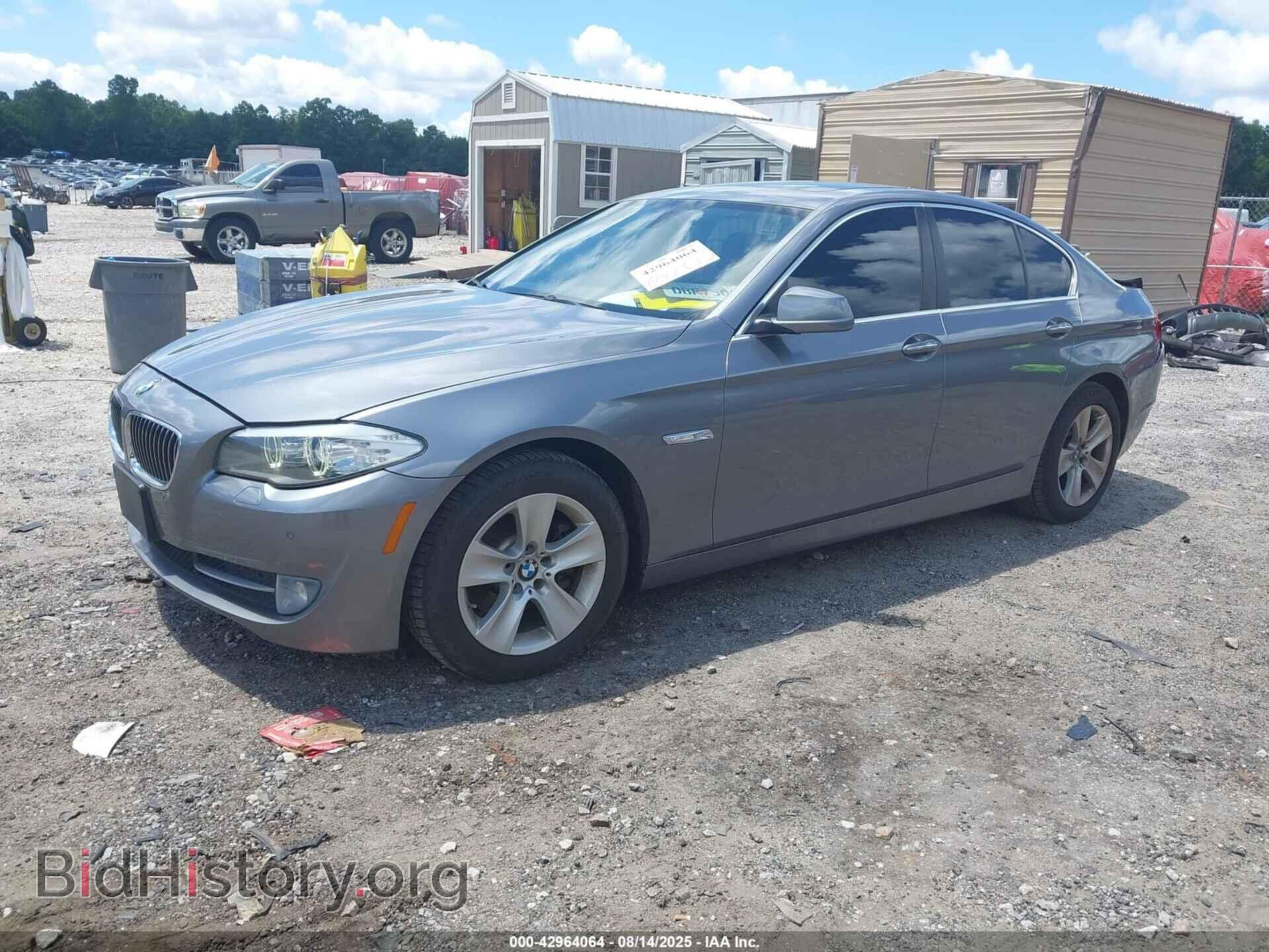 2013 BMW 528I - VIN: WBAXG5C56DD233794 - Фото 2