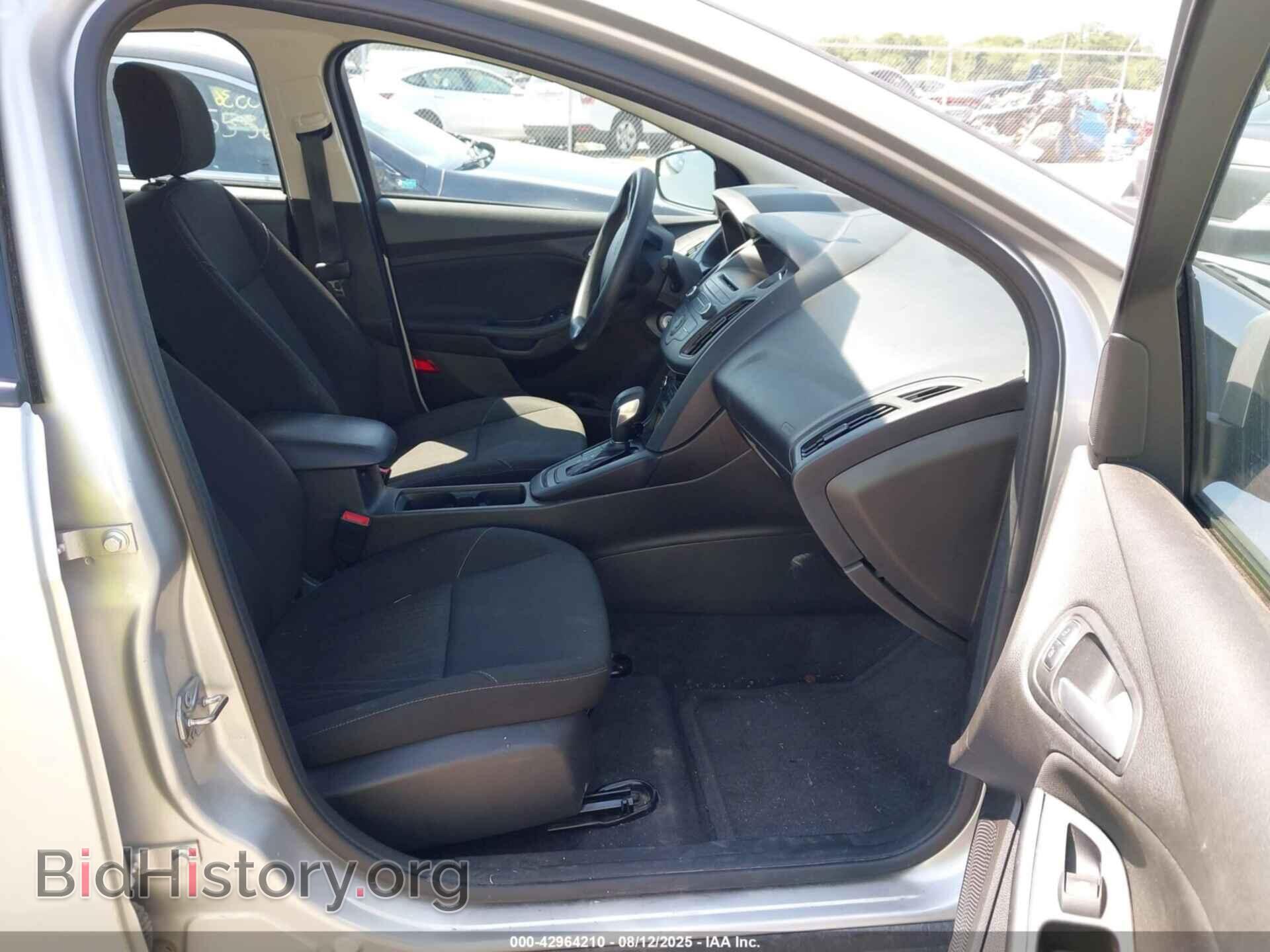 2017 FORD FOCUS - VIN: 1FADP3FE2HL236103 - Photo 5