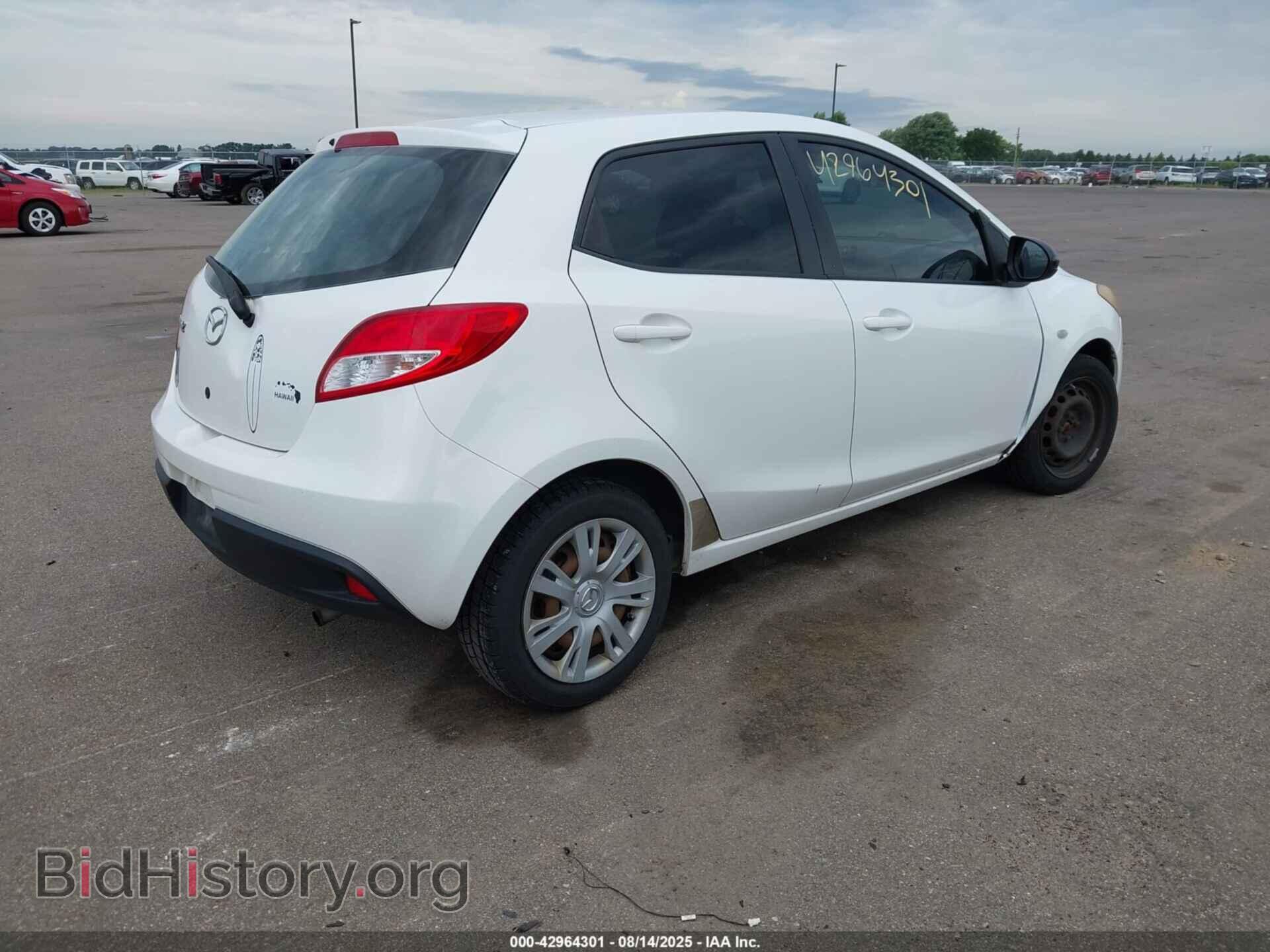 2011 MAZDA MAZDA2 - VIN: JM1DE1HZ3B0124021 - Фото 4