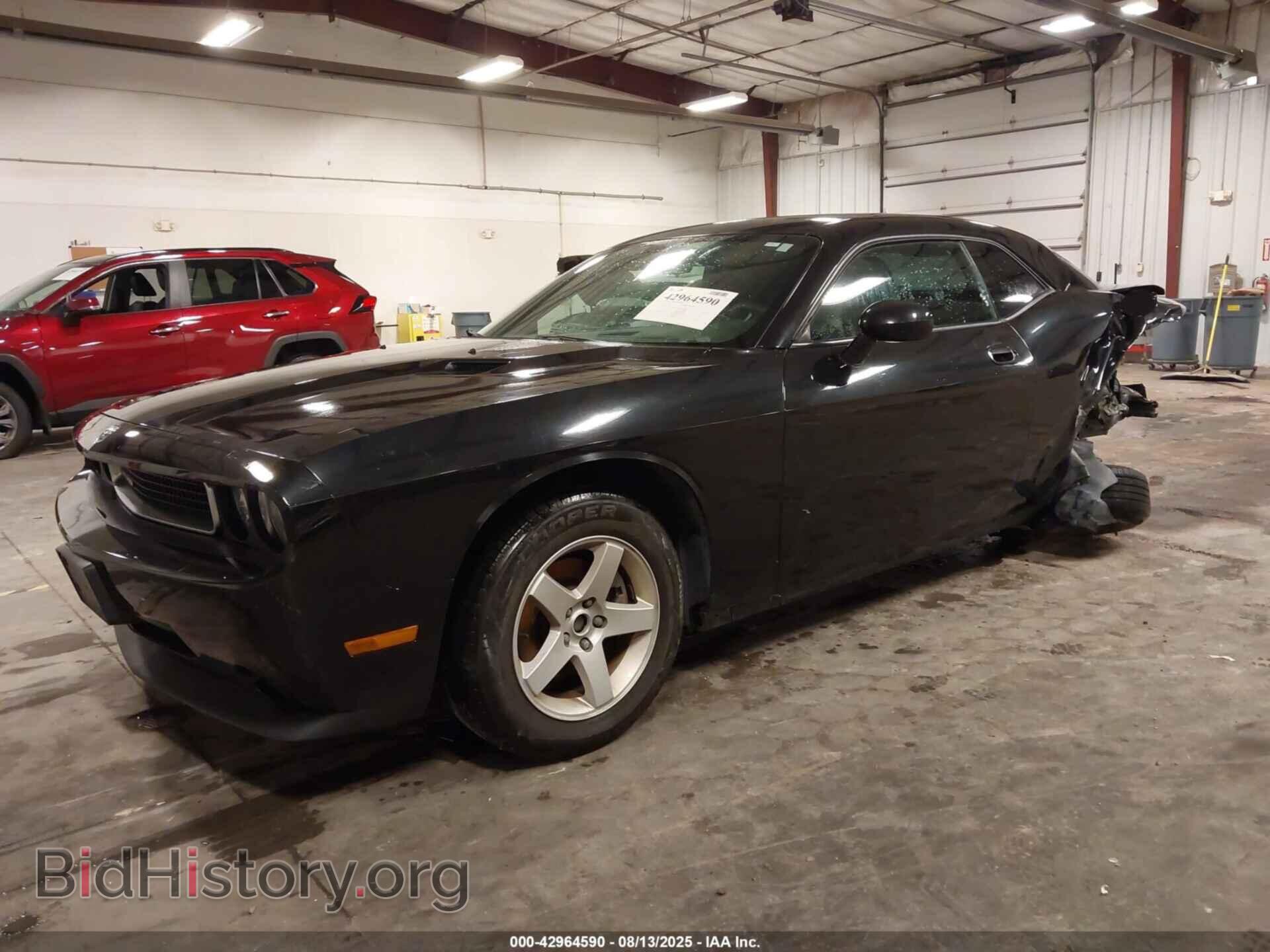 2010 DODGE CHALLENGER - VIN: 2B3CJ4DV8AH199708 - Photo 2