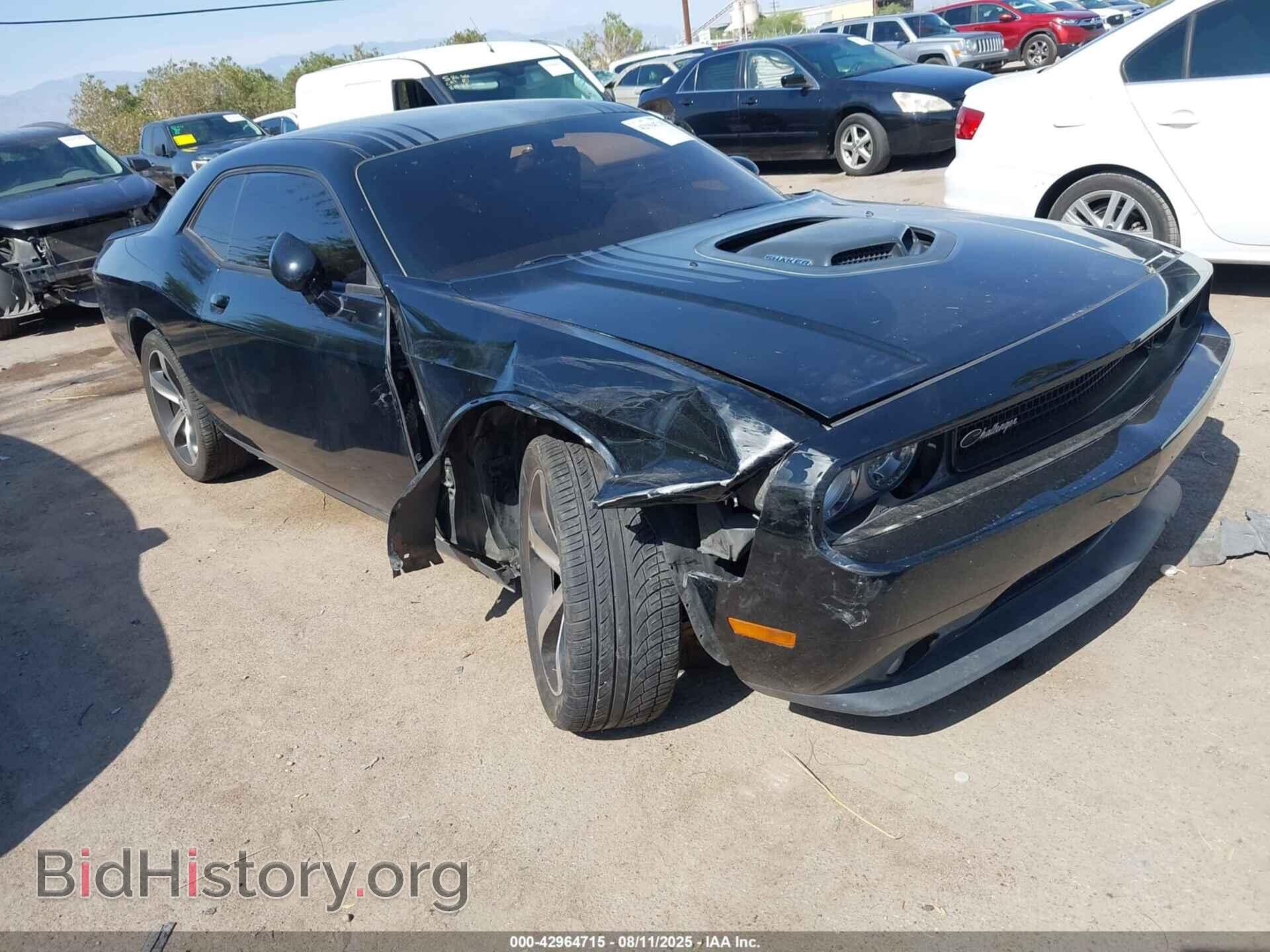 Photo 2C3CDYBT7EH281812 - DODGE CHALLENGER 2014