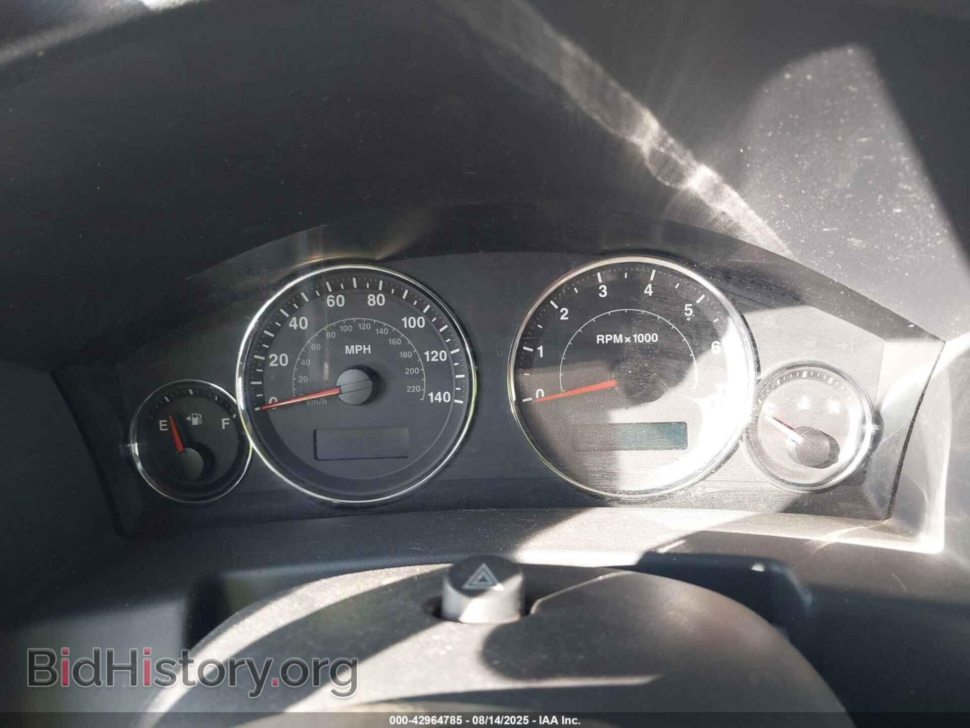 2007 JEEP COMMANDER - VIN: 1J8HG48P07C528419 - Фото 7