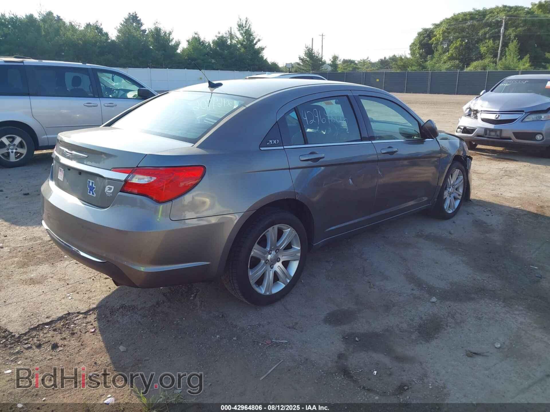 2013 CHRYSLER 200 - VIN: 1C3CCBBB6DN764138 - Фото 4