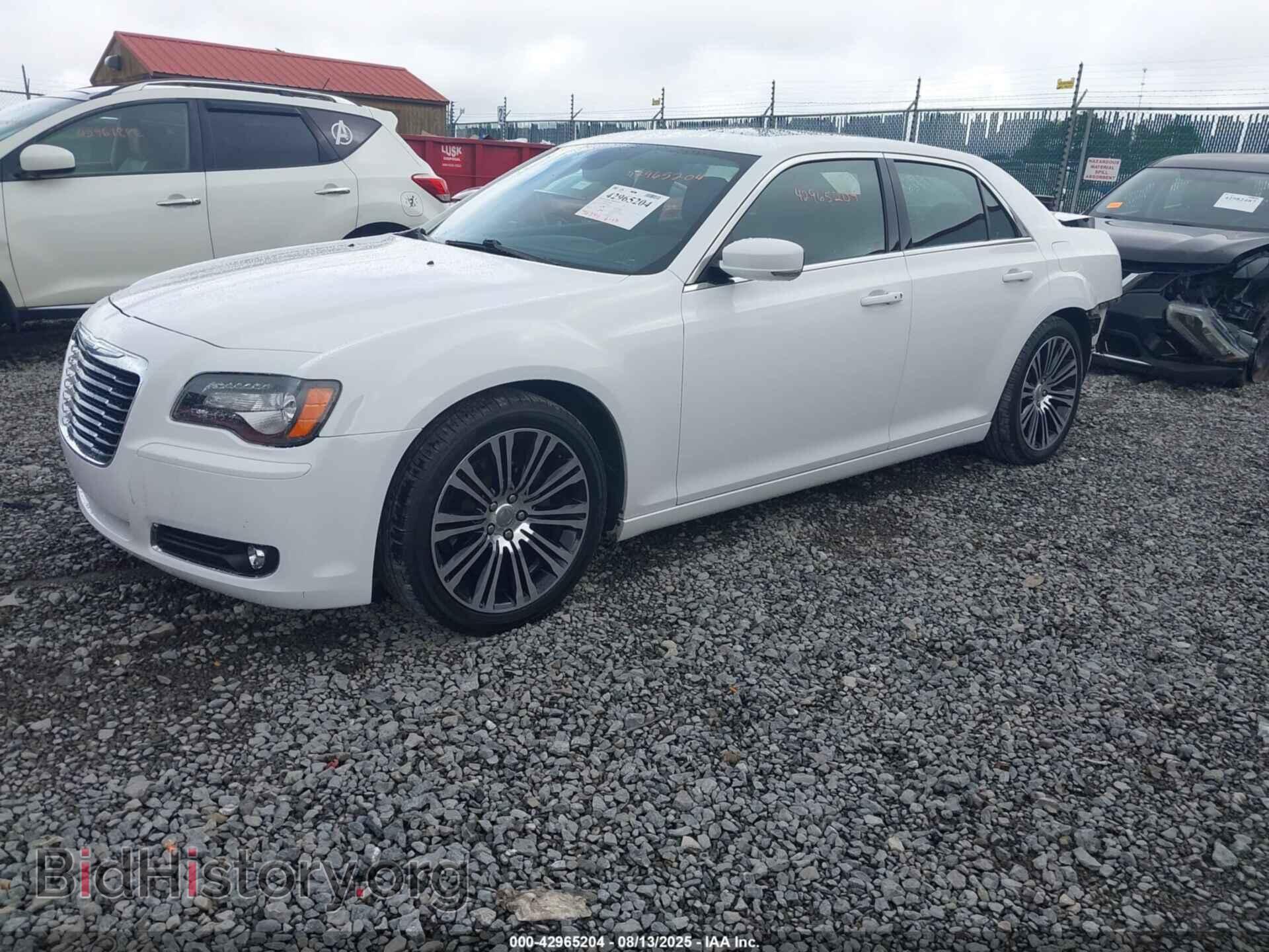 2012 CHRYSLER 300 - VIN: 2C3CCABG3CH141198 - Фото 2