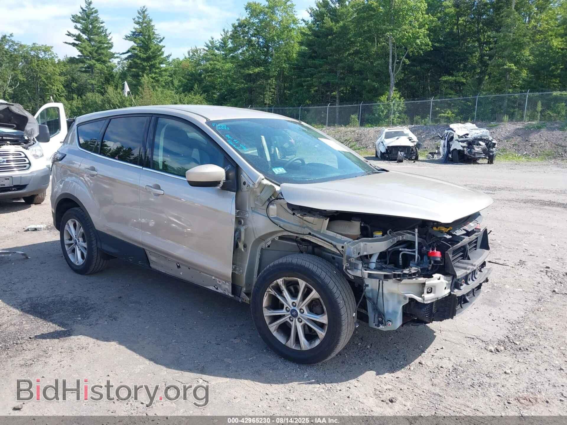Фотография 1FMCU9G94HUB93621 - FORD ESCAPE 2017