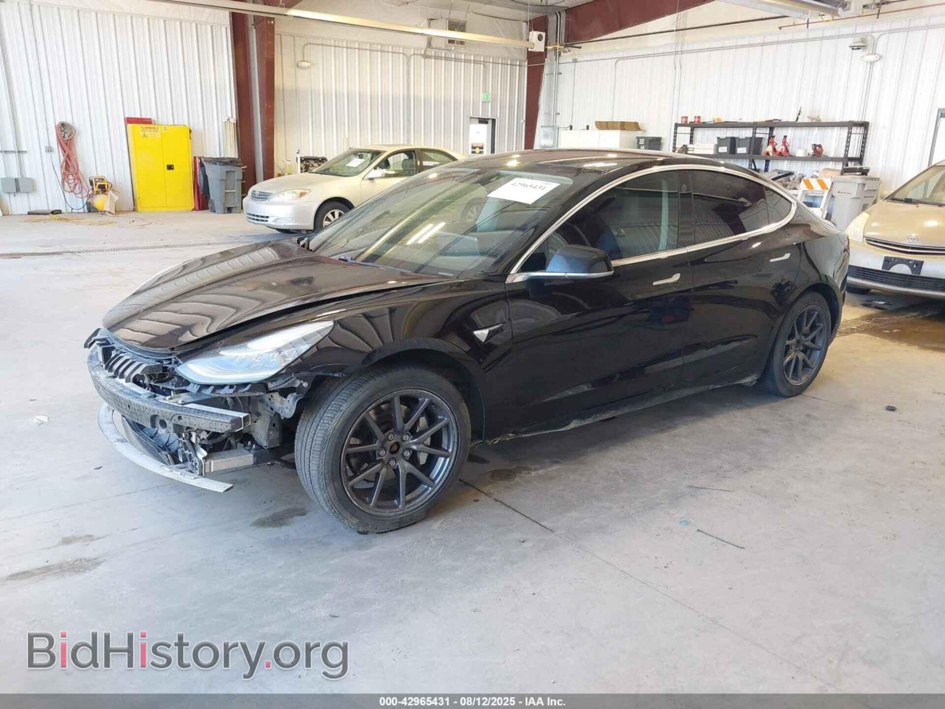 2018 TESLA MODEL 3 - VIN: 5YJ3E1EB3JF183749 - Photo 2