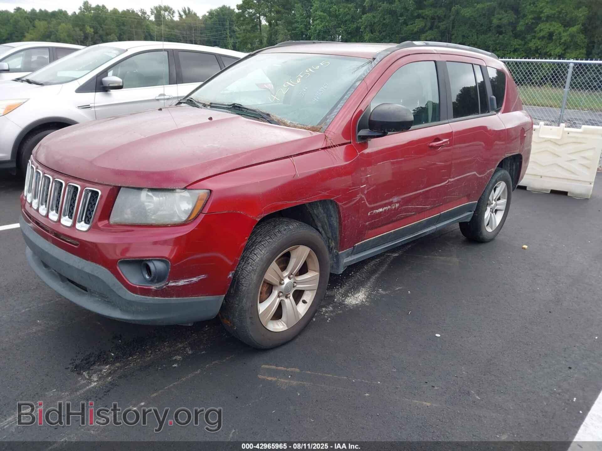 2016 JEEP COMPASS - VIN: 1C4NJDBB9GD566833 - Photo 2