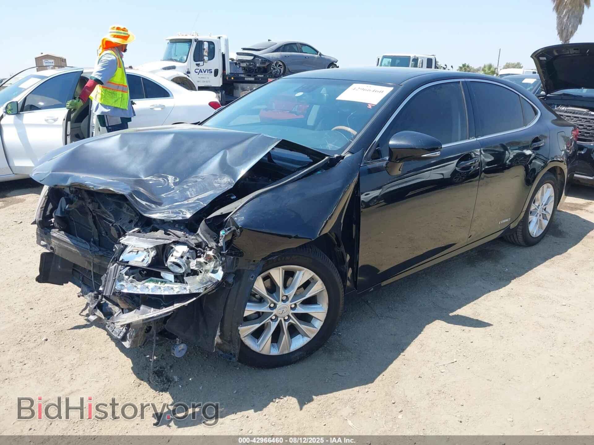 2015 LEXUS ES 300H - VIN: JTHBW1GG4F2084450 - Фото 2