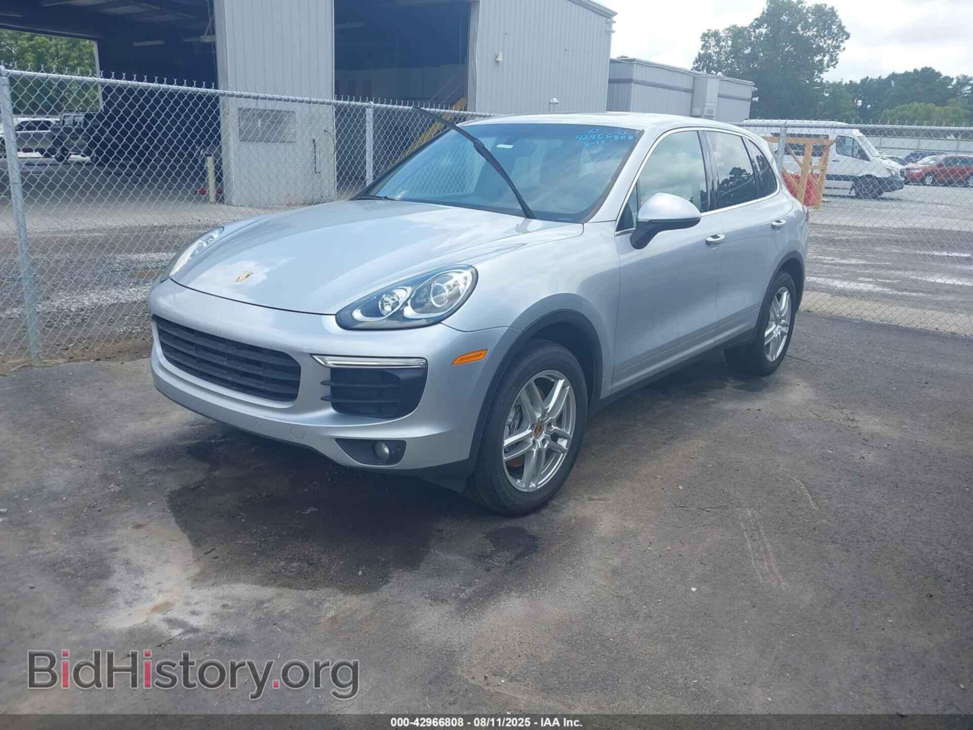 2016 PORSCHE CAYENNE - VIN: WP1AA2A23GLA04838 - Фото 2