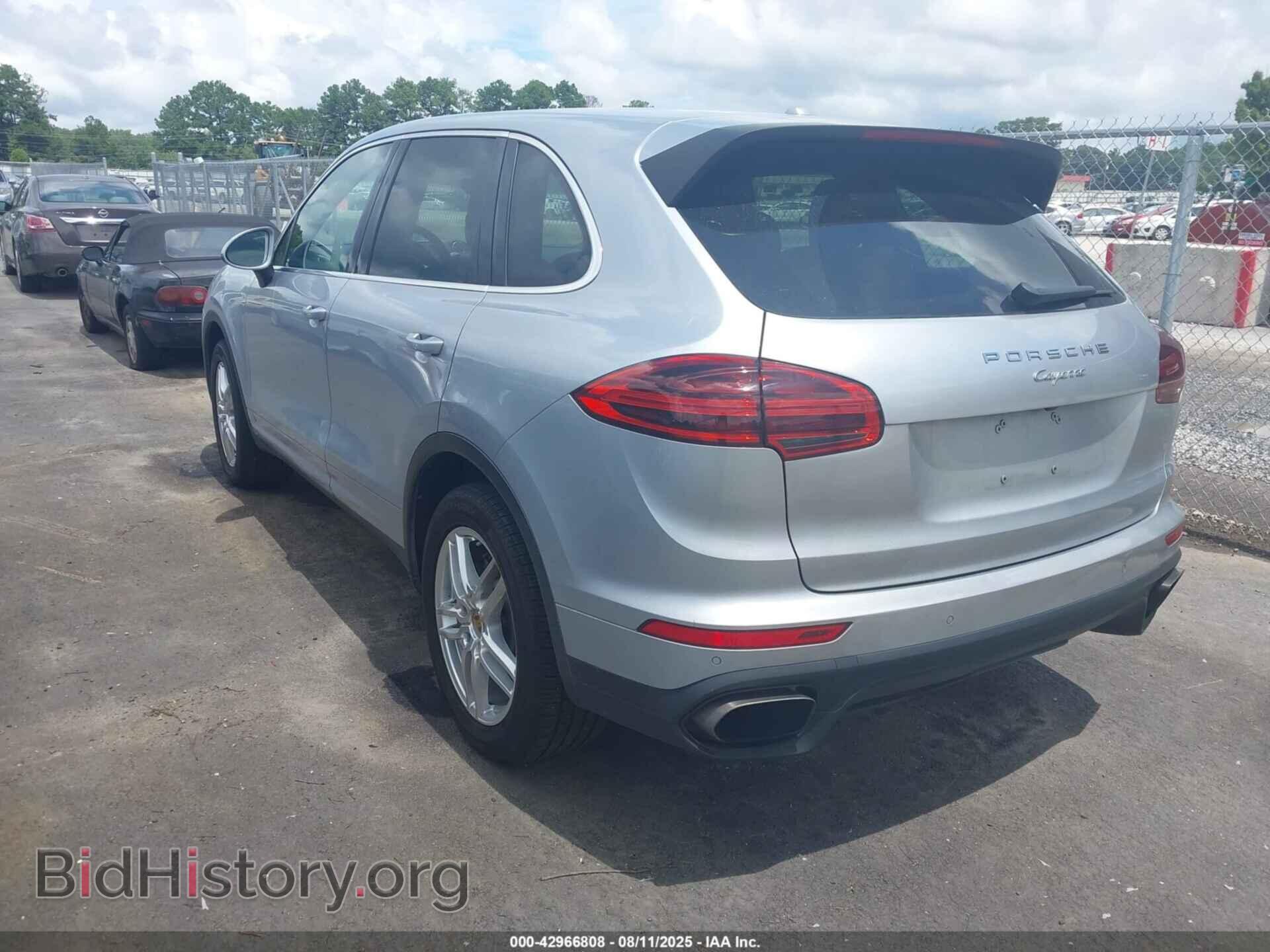 2016 PORSCHE CAYENNE - VIN: WP1AA2A23GLA04838 - Фото 3