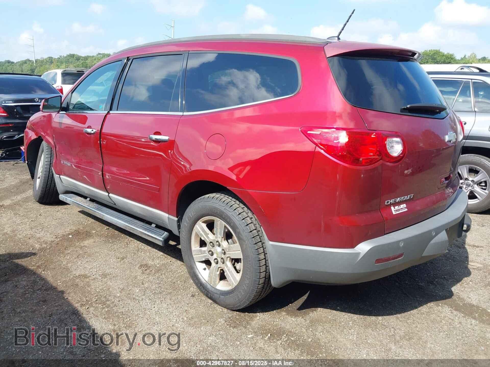 2009 CHEVROLET TRAVERSE - VIN: 1GNER23D99S173773 - Фото 3