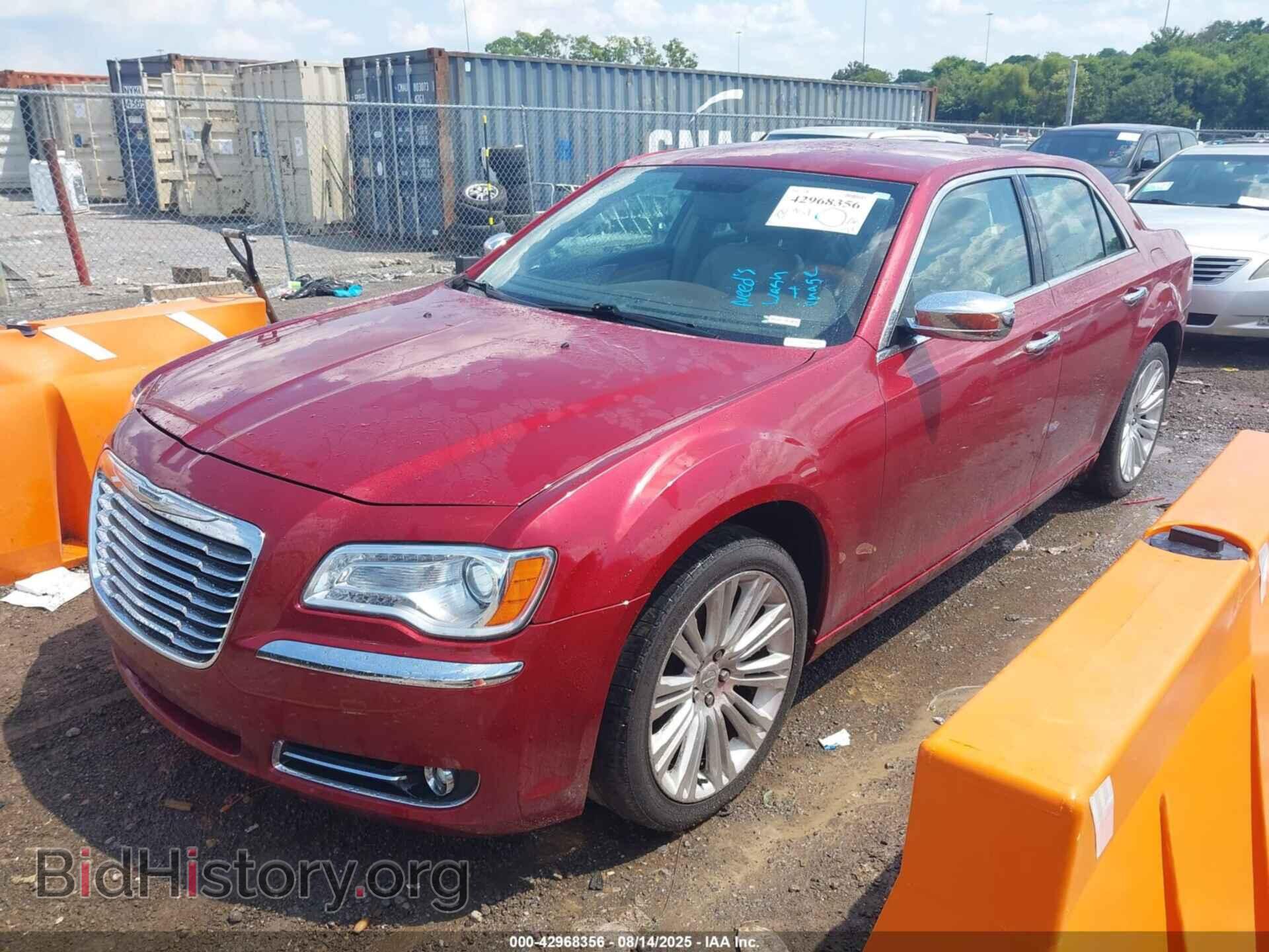 2012 CHRYSLER 300 - VIN: 2C3CCACG8CH207923 - Фото 2
