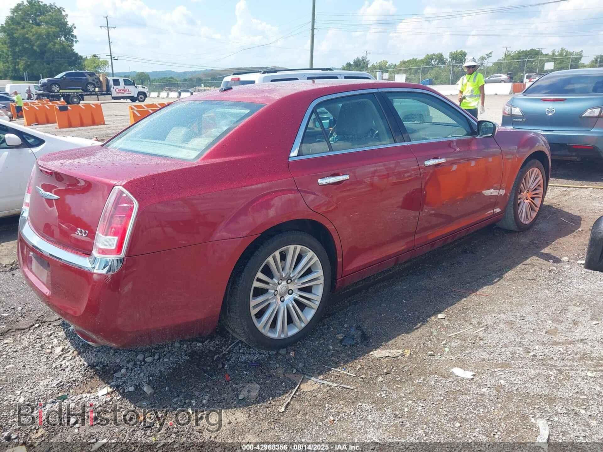 2012 CHRYSLER 300 - VIN: 2C3CCACG8CH207923 - Фото 4