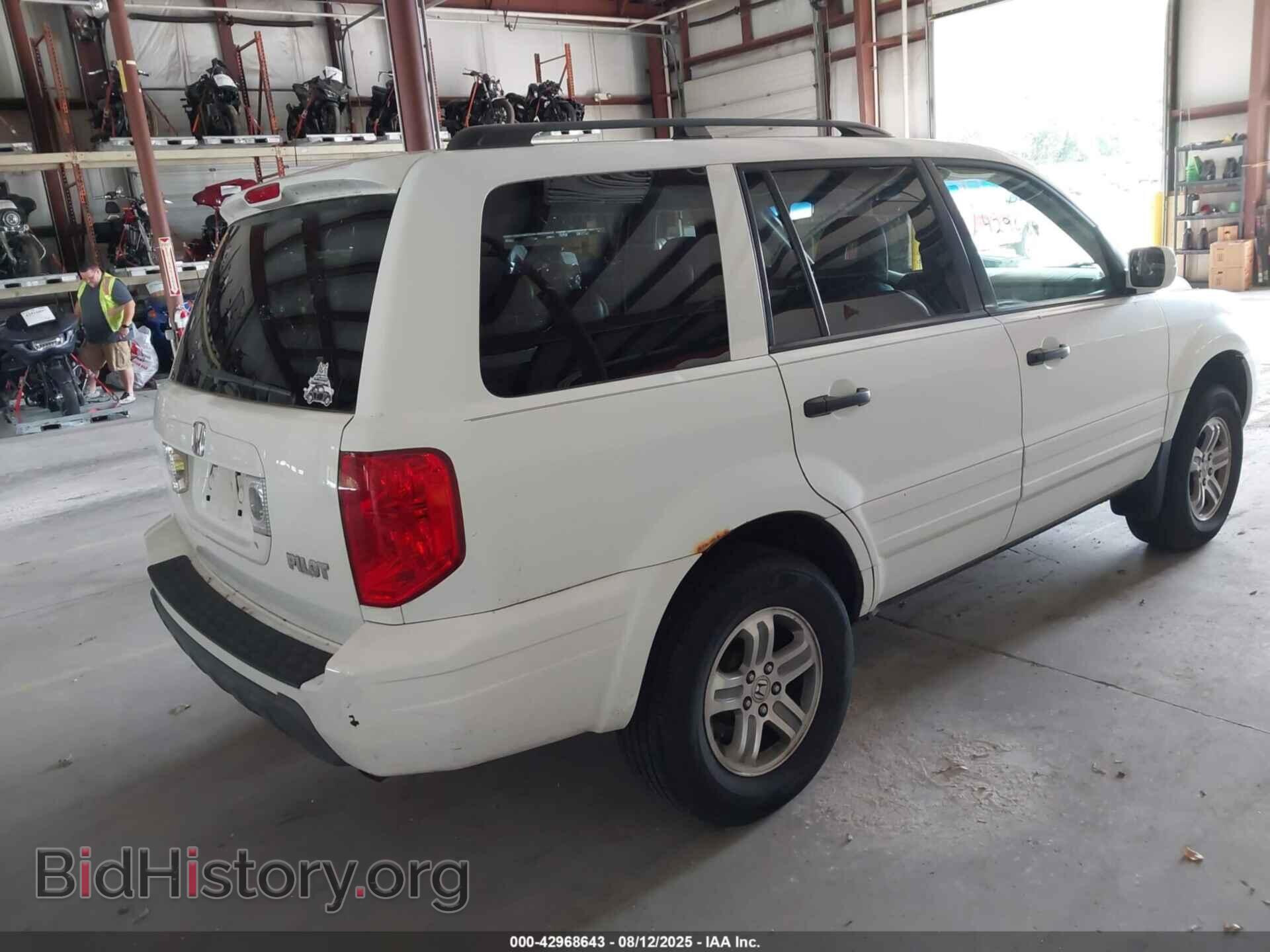 2005 HONDA PILOT - VIN: 5FNYF18505B043379 - Фото 4