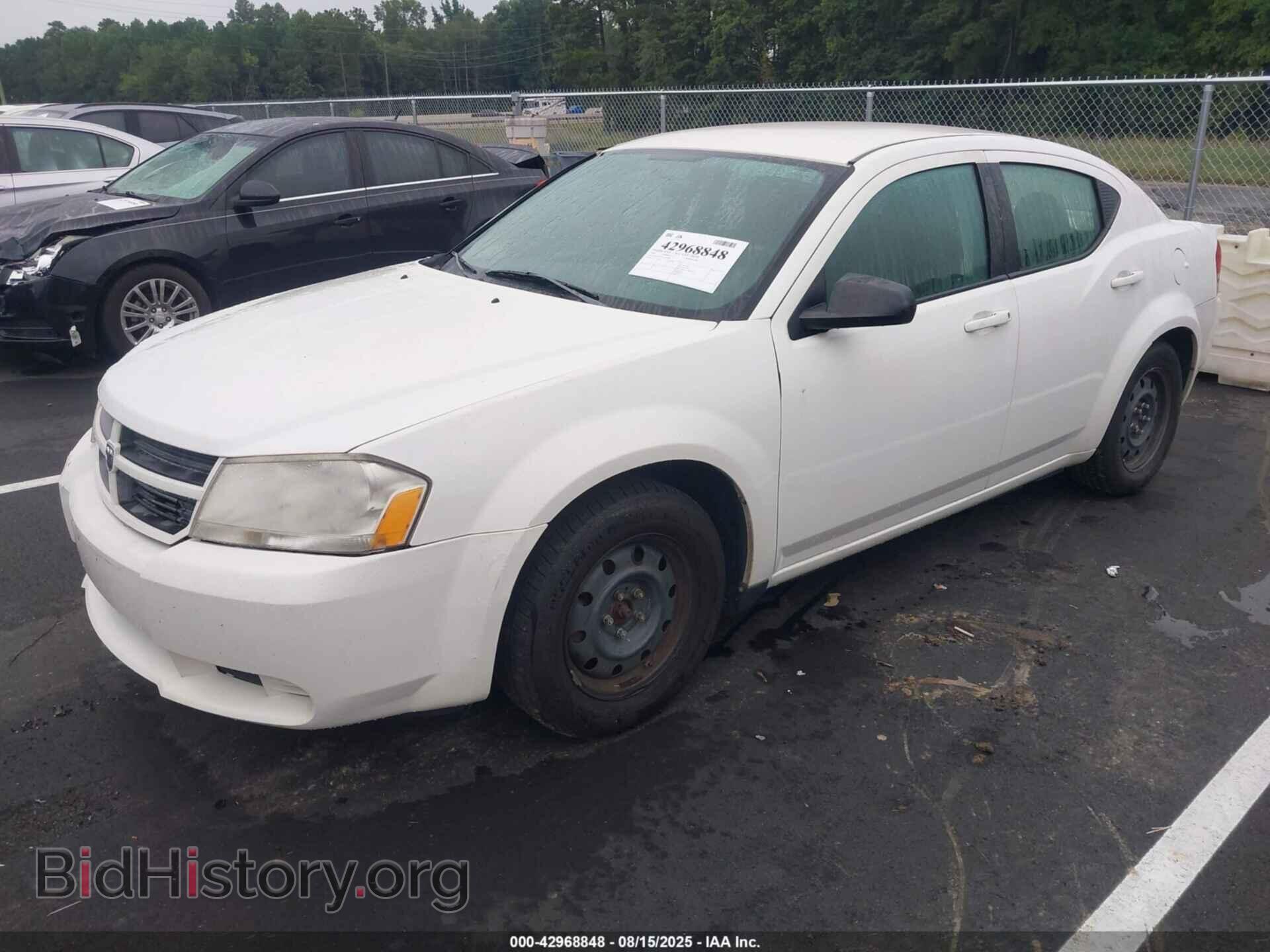 2010 DODGE AVENGER - VIN: 1B3CC4FB2AN103608 - Photo 2