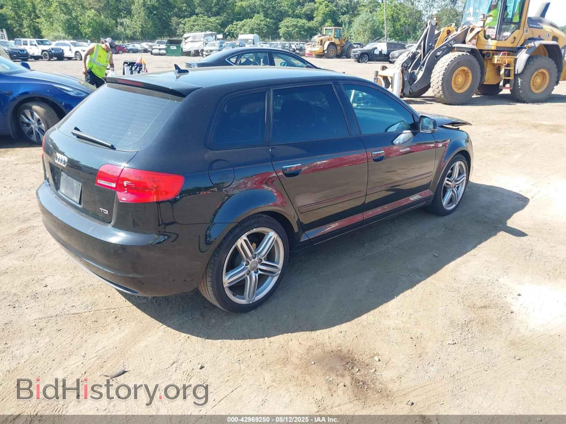 2012 AUDI A3 - VIN: WAUBJAFM7CA101845 - Фото 4