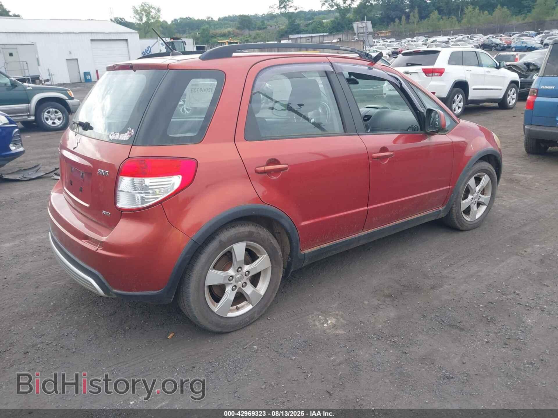 2011 SUZUKI SX4 - VIN: JS2YB5A31B6303961 - Фото 4