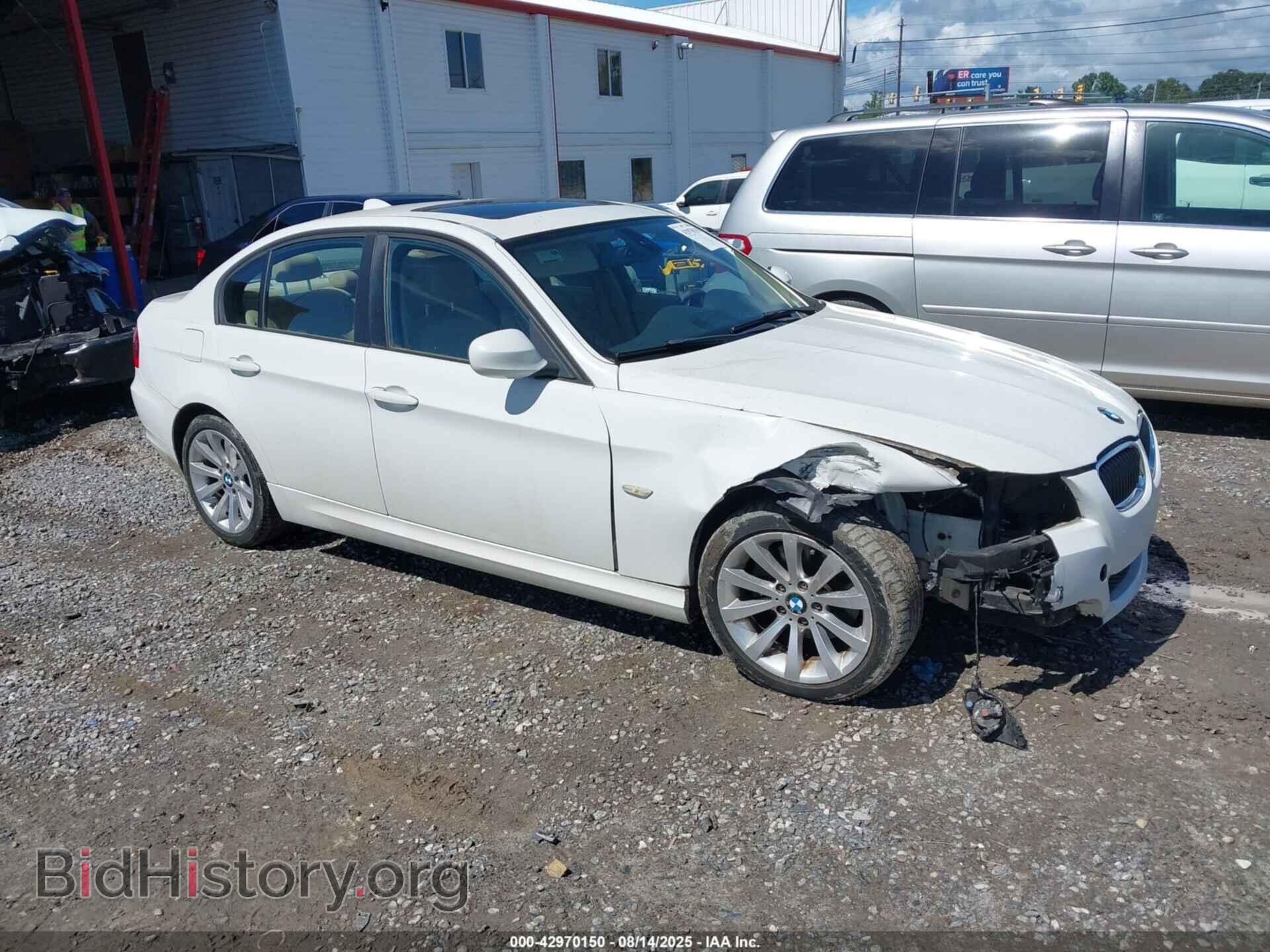 Фотография WBAPH7C55AE129327 - BMW 328I 2010