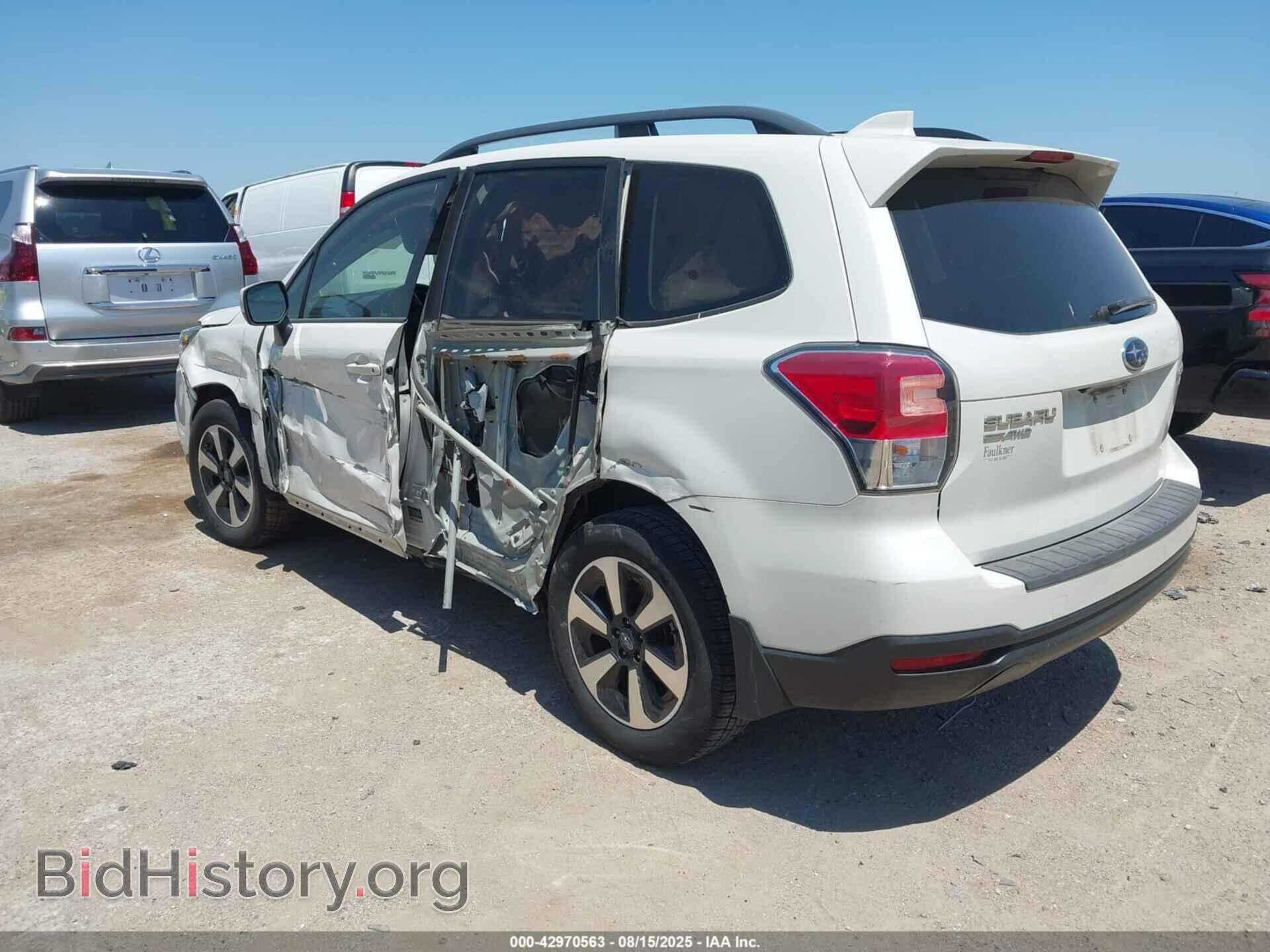 2017 SUBARU FORESTER - VIN: JF2SJAGC3HH572979 - Фото 3