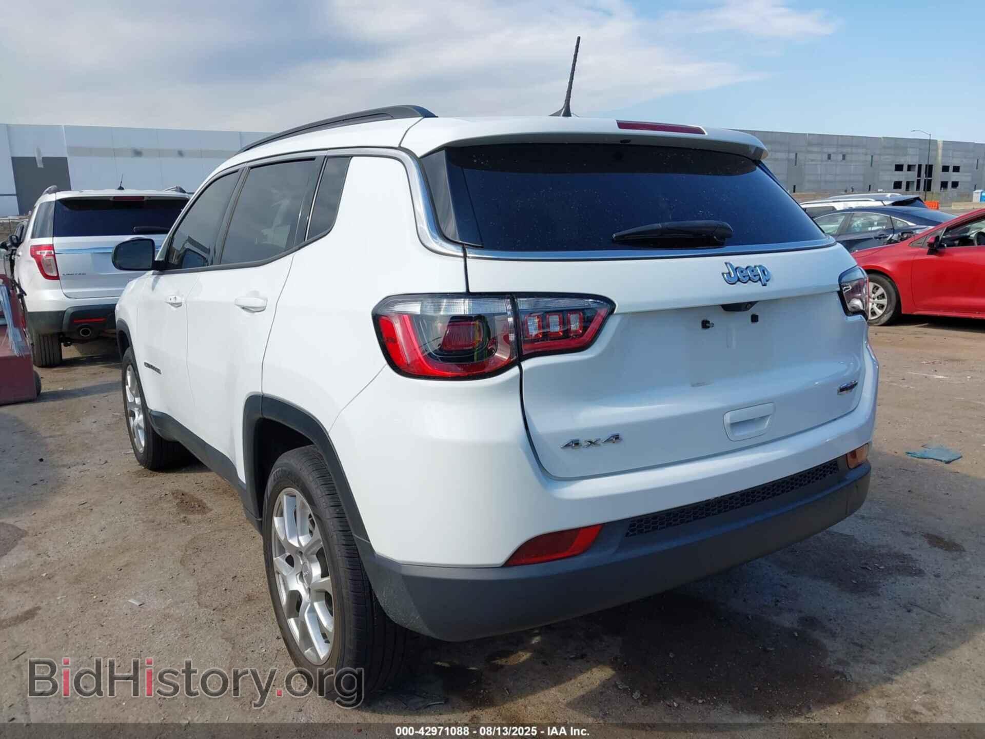 2022 JEEP COMPASS - VIN: 3C4NJDFB6NT212933 - Фото 3