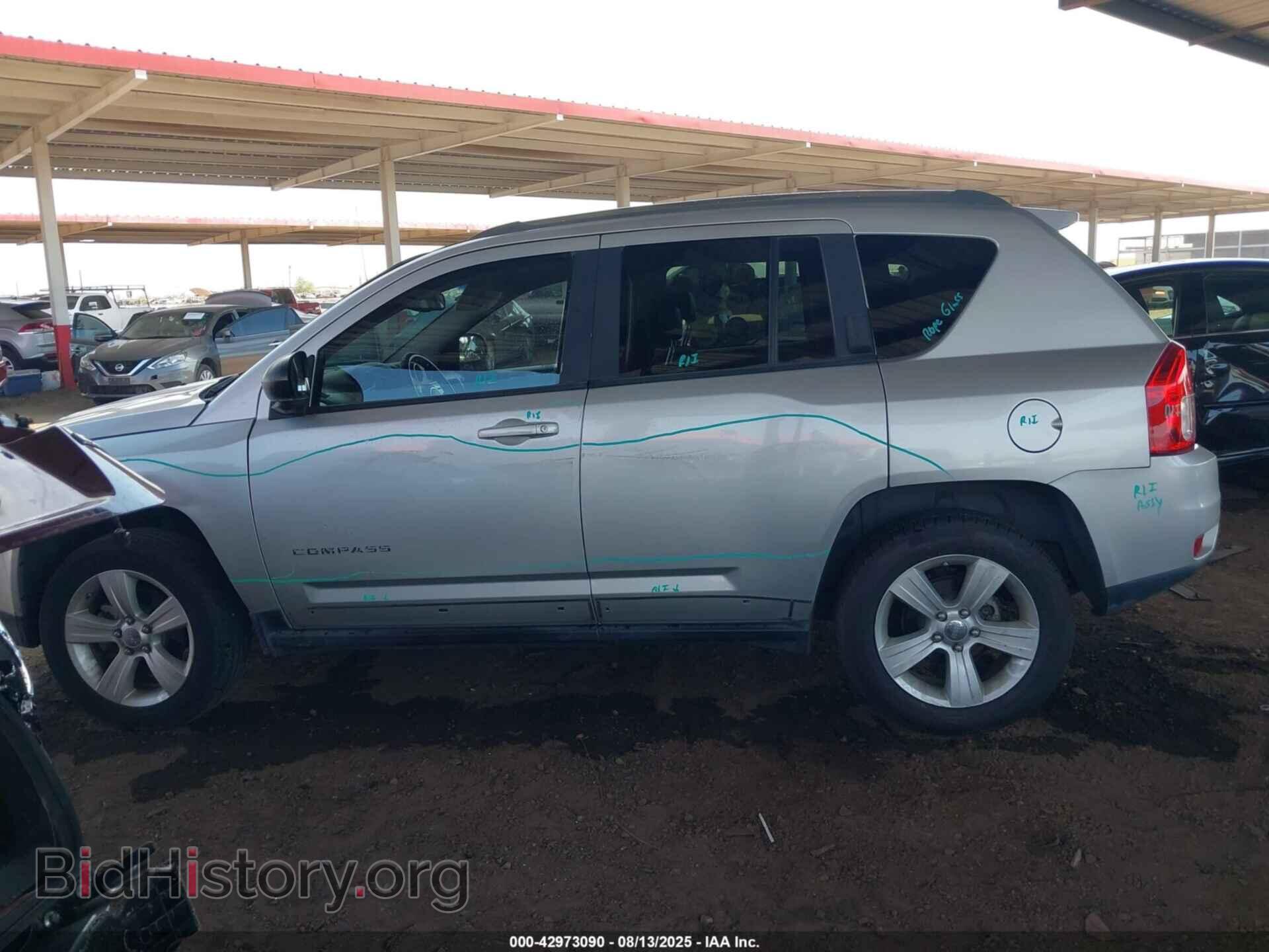 2012 JEEP COMPASS - VIN: 1C4NJDEB7CD667245 - Photo 14