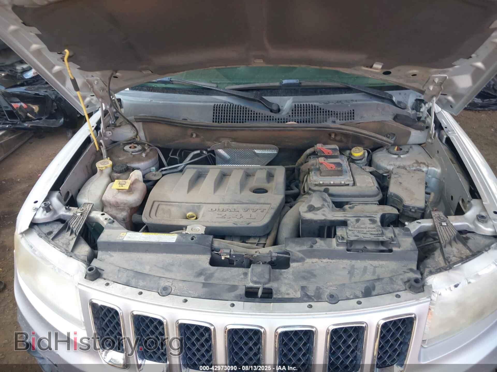 2012 JEEP COMPASS - VIN: 1C4NJDEB7CD667245 - Photo 10