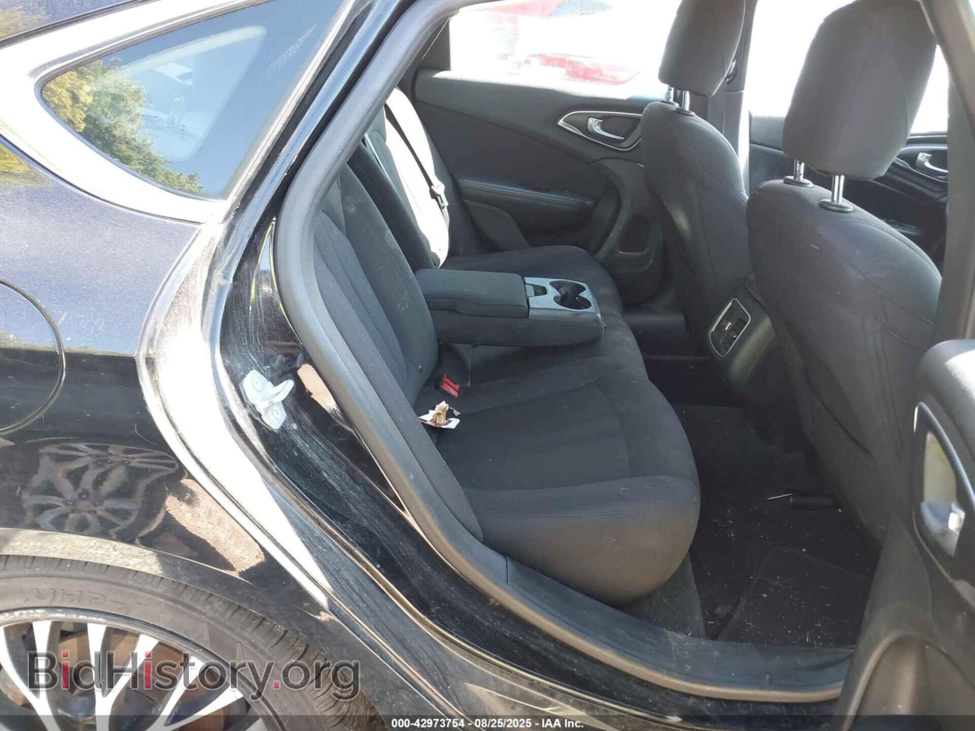2015 CHRYSLER 200 - VIN: 1C3CCCAB2FN588988 - Фото 8