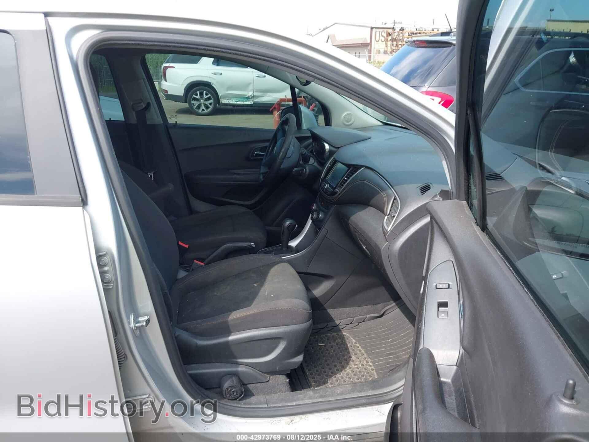 2017 CHEVROLET TRAX - VIN: 3GNCJKSB2HL204230 - Фото 5