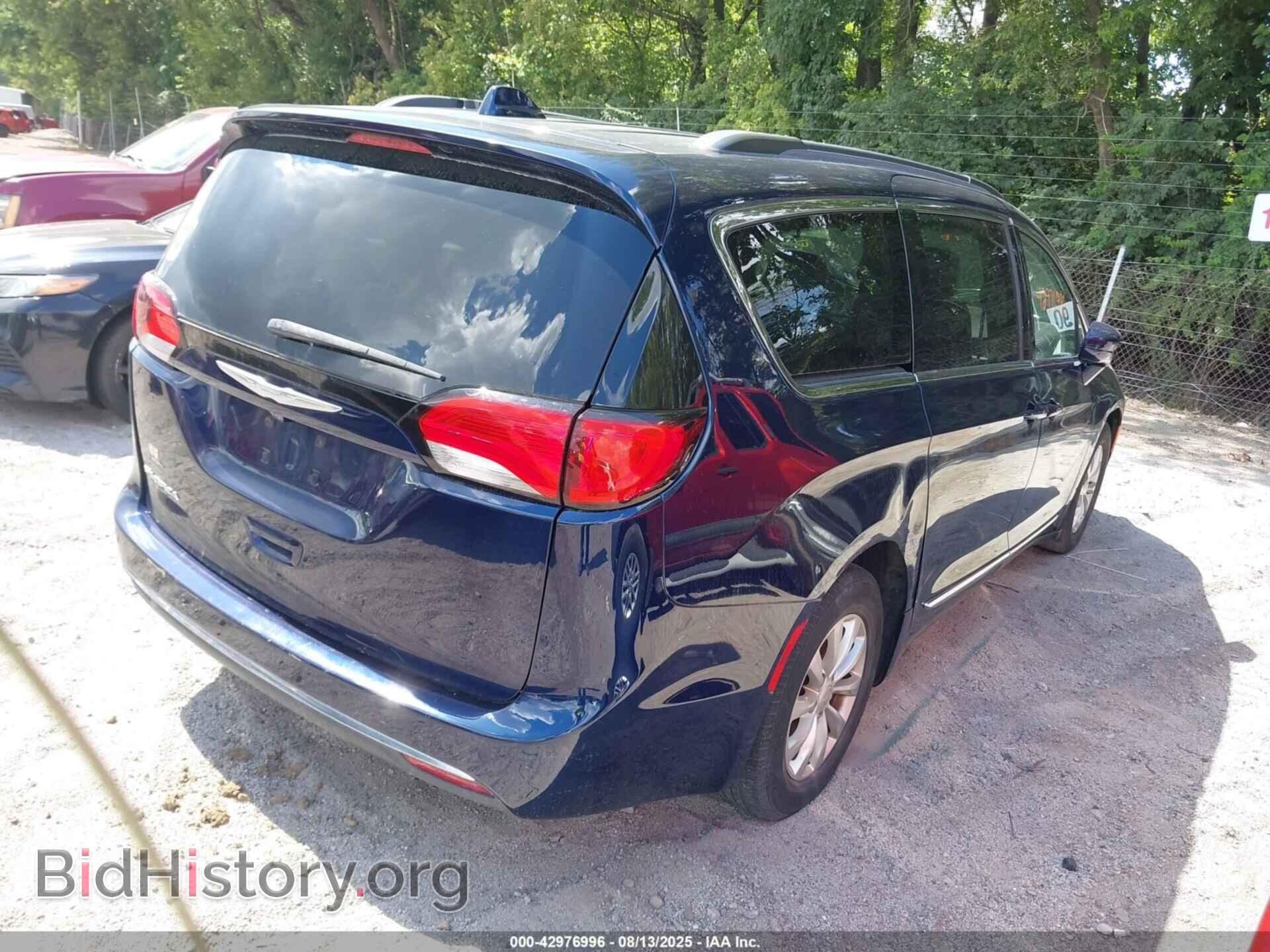 2017 CHRYSLER PACIFICA - VIN: 2C4RC1BG8HR703183 - Фото 4