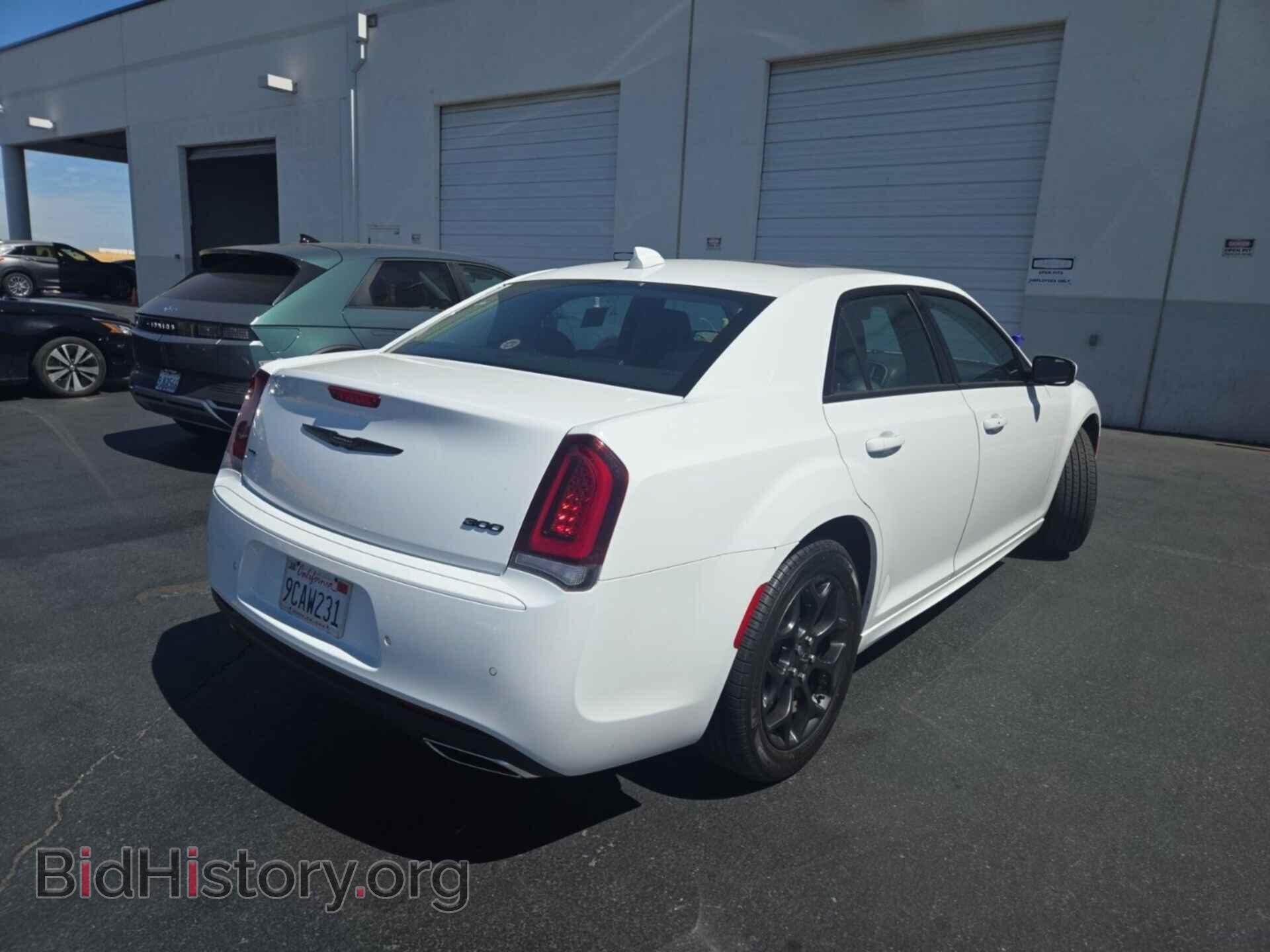 2022 CHRYSLER 300 - VIN: 2C3CCASG1NH187213 - Фото 4