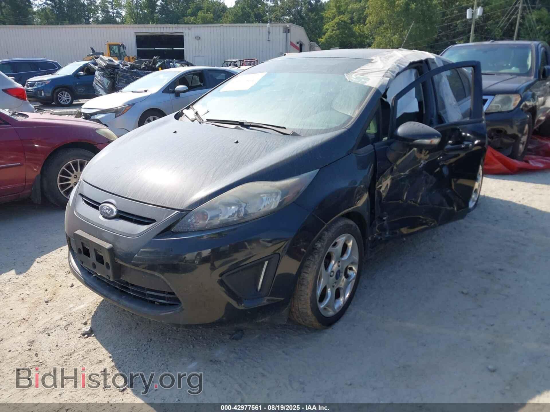 2013 FORD FIESTA - VIN: 3FADP4FJ2DM113719 - Фото 2