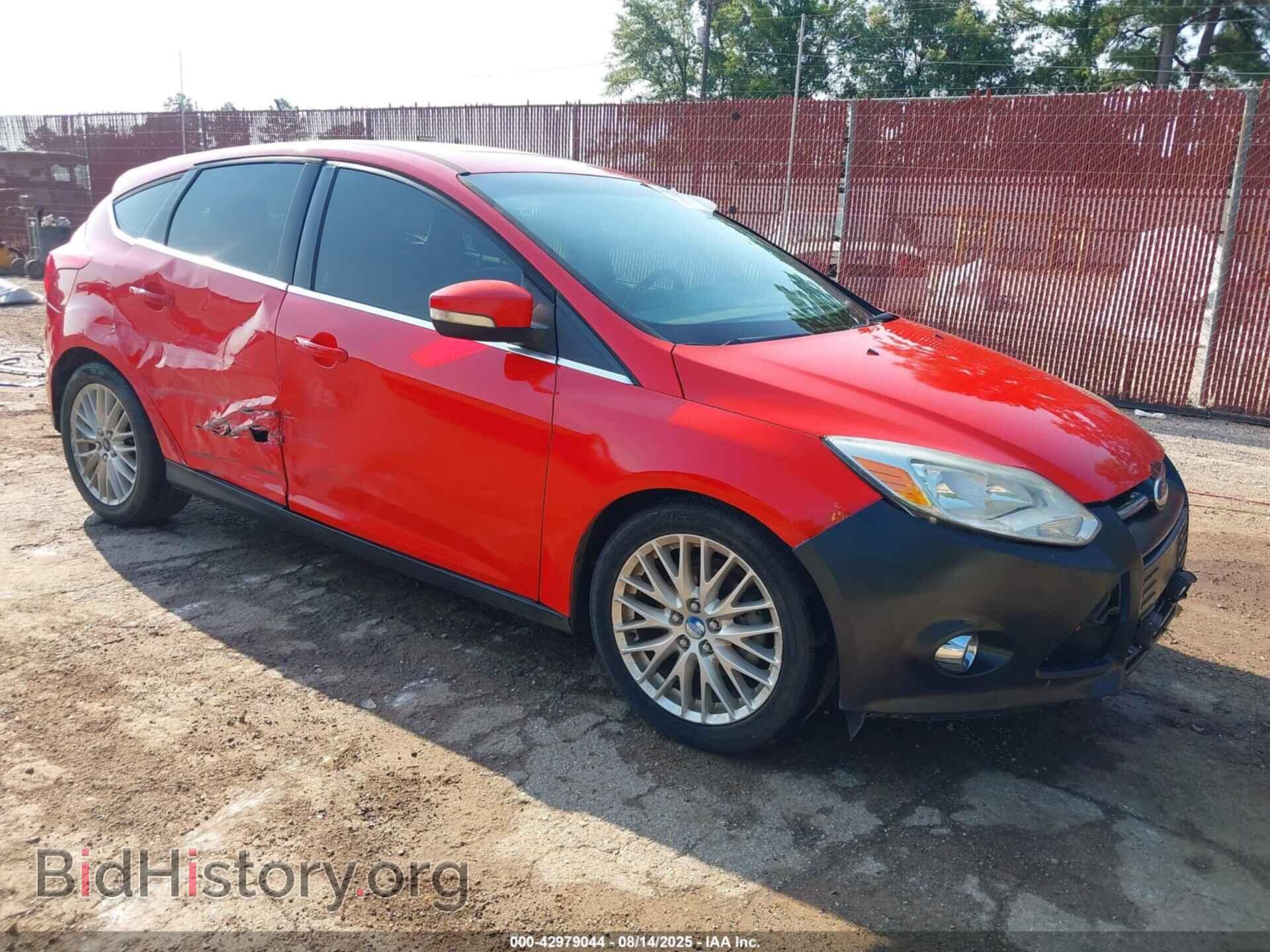 Фотография 1FAHP3M23CL358391 - FORD FOCUS 2012