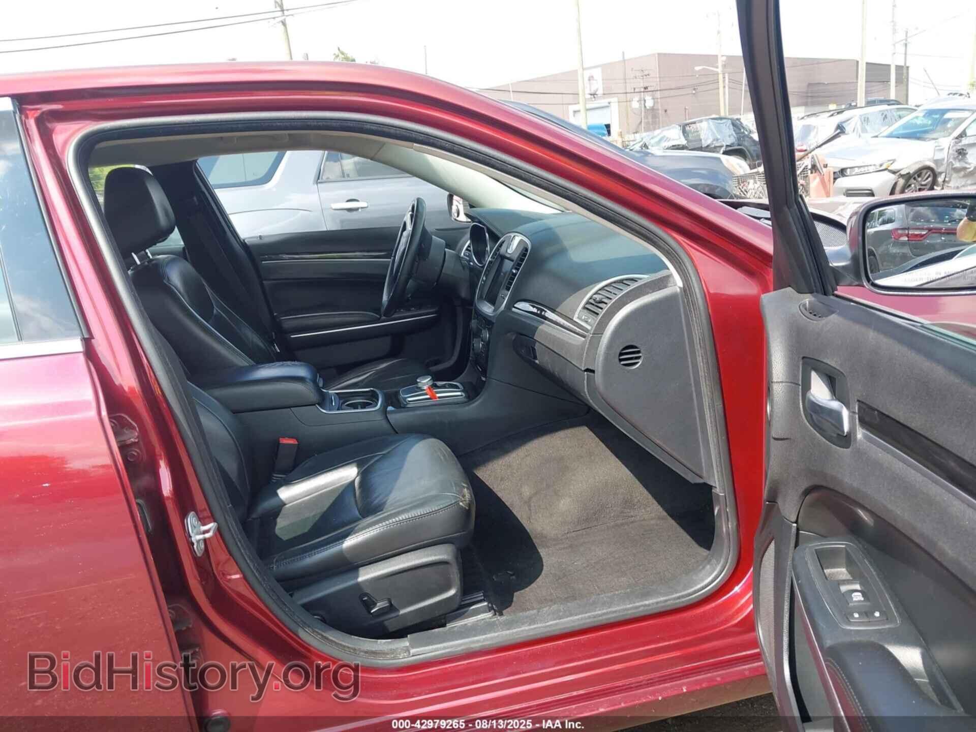 2016 CHRYSLER 300 - VIN: 2C3CCARG8GH194801 - Фото 5