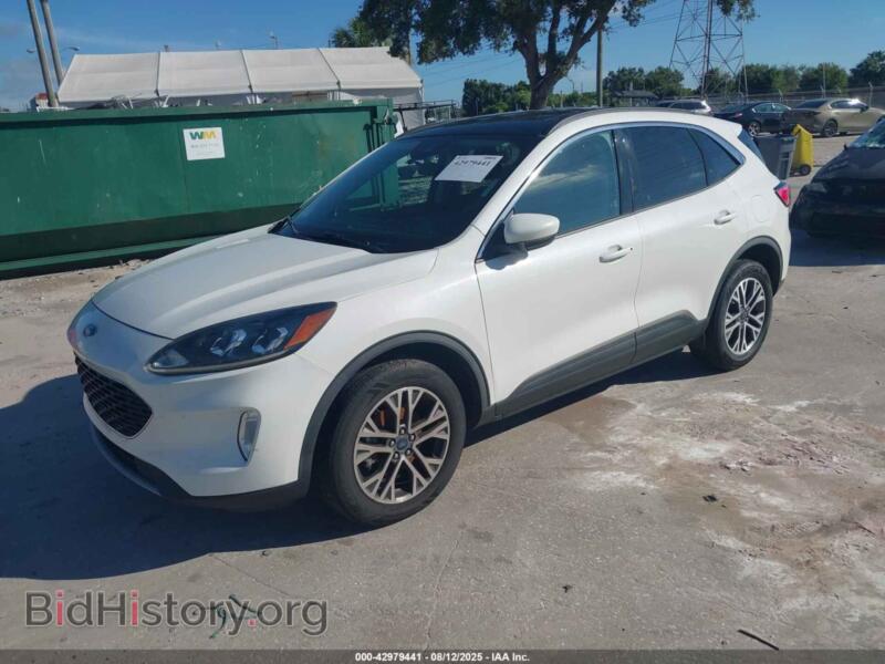 2020 Ford ESCAPE (VIN 1FMCU9H65LUA51386) — фото 2 из 16