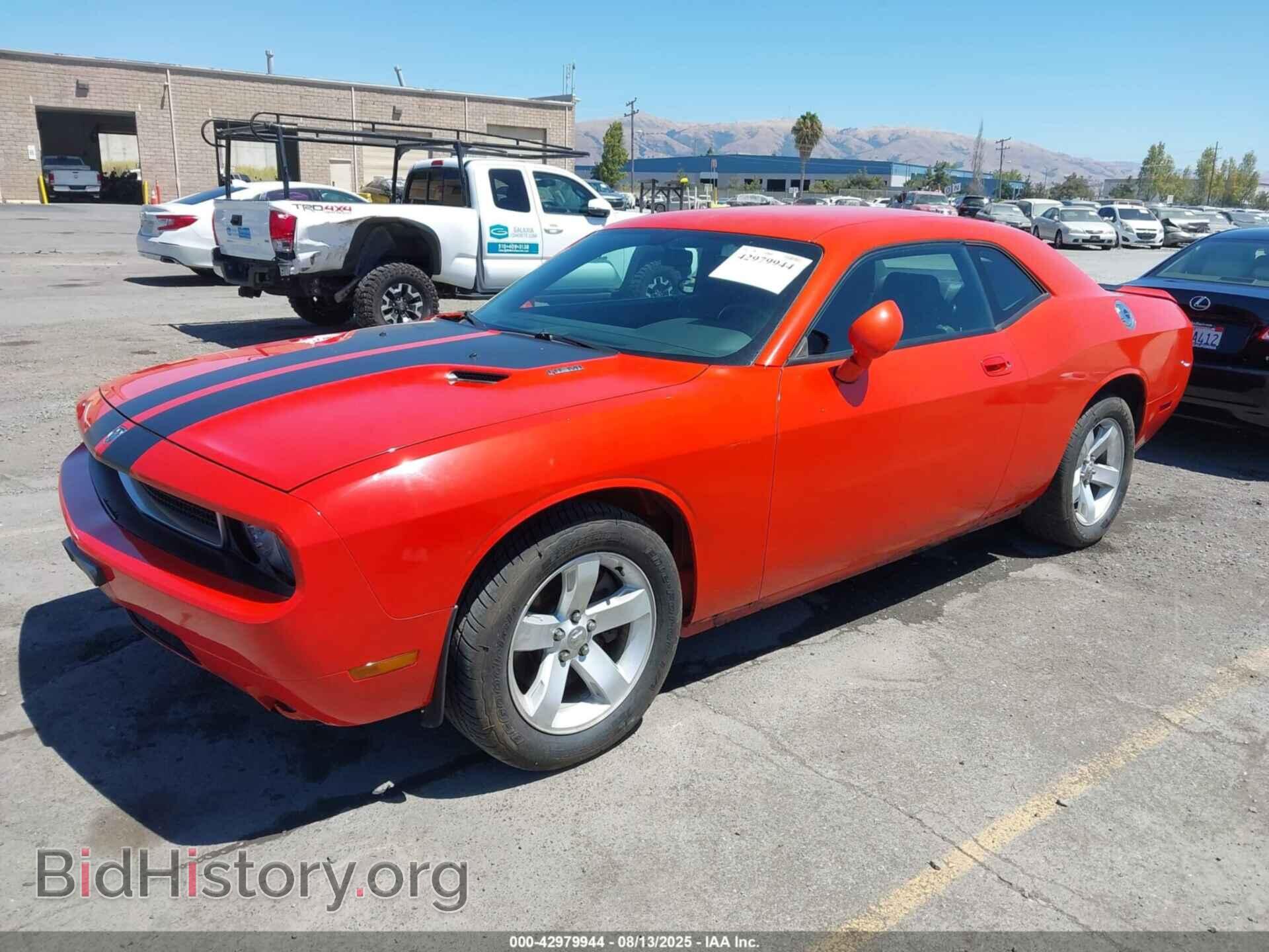 2010 DODGE CHALLENGER - VIN: 2B3CJ5DT3AH278563 - Фото 2