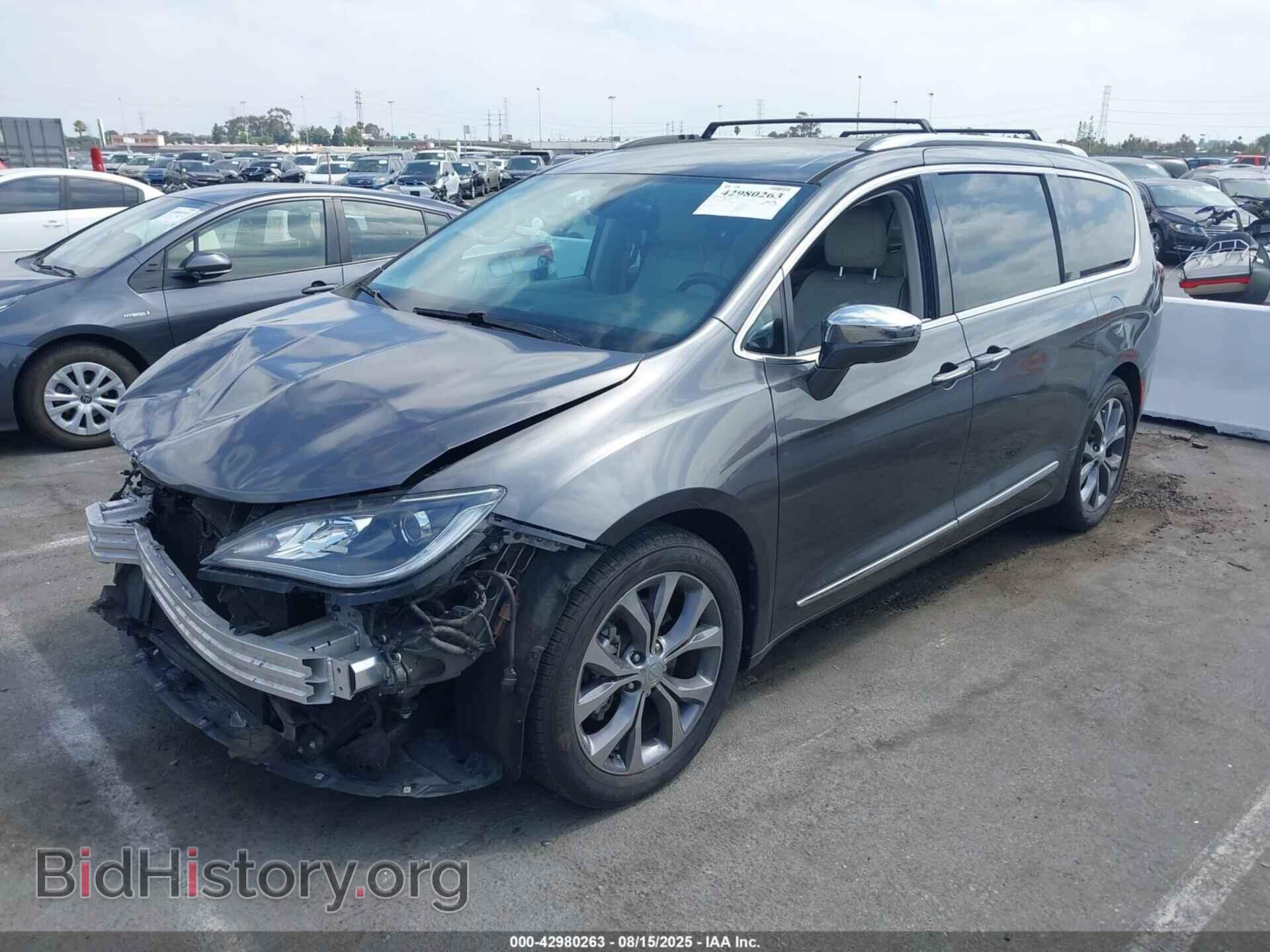 2017 CHRYSLER PACIFICA - VIN: 2C4RC1GG3HR559650 - Фото 2