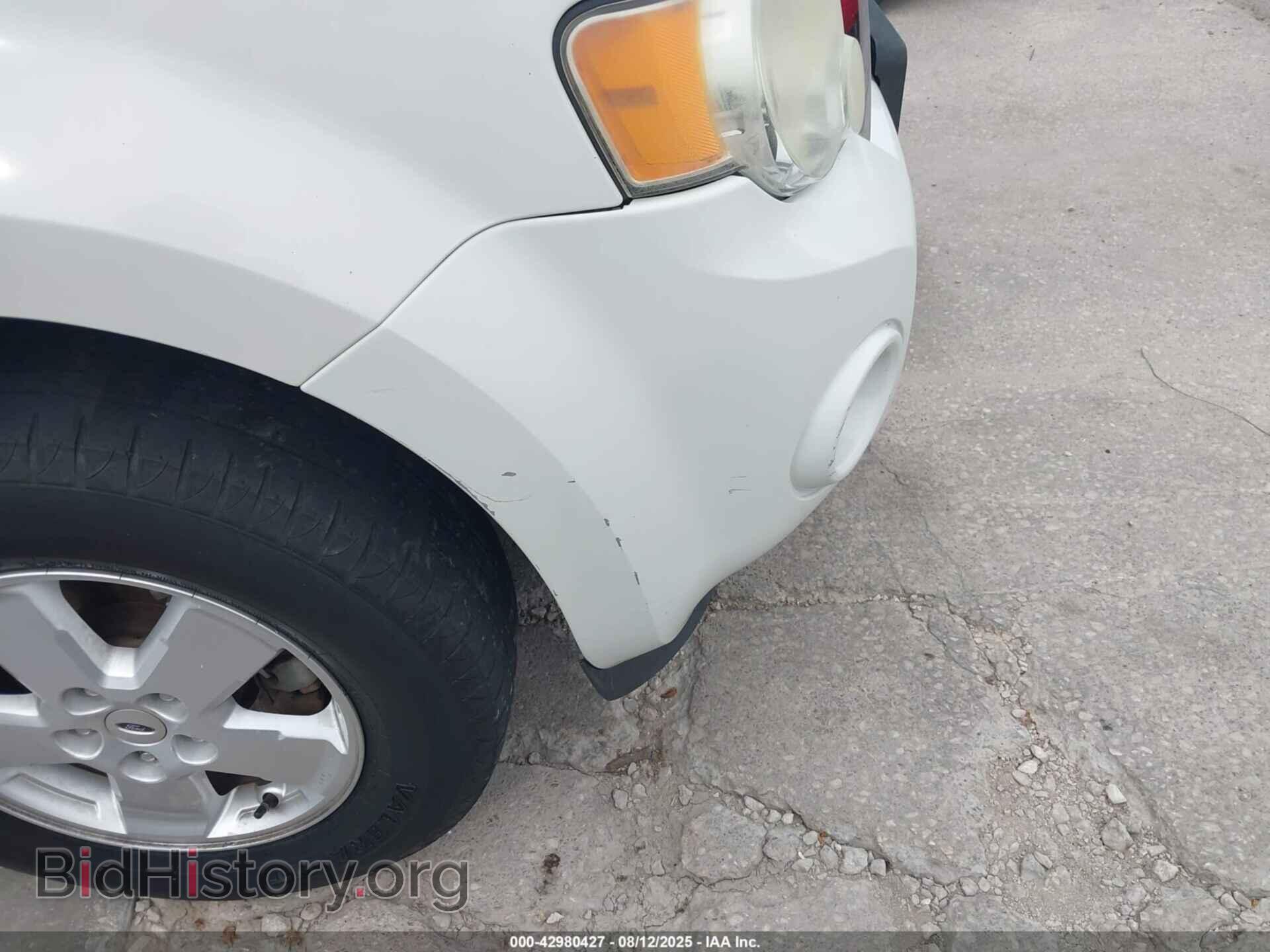 2011 FORD ESCAPE - VIN: 1FMCU0D76BKA87690 - Фото 6