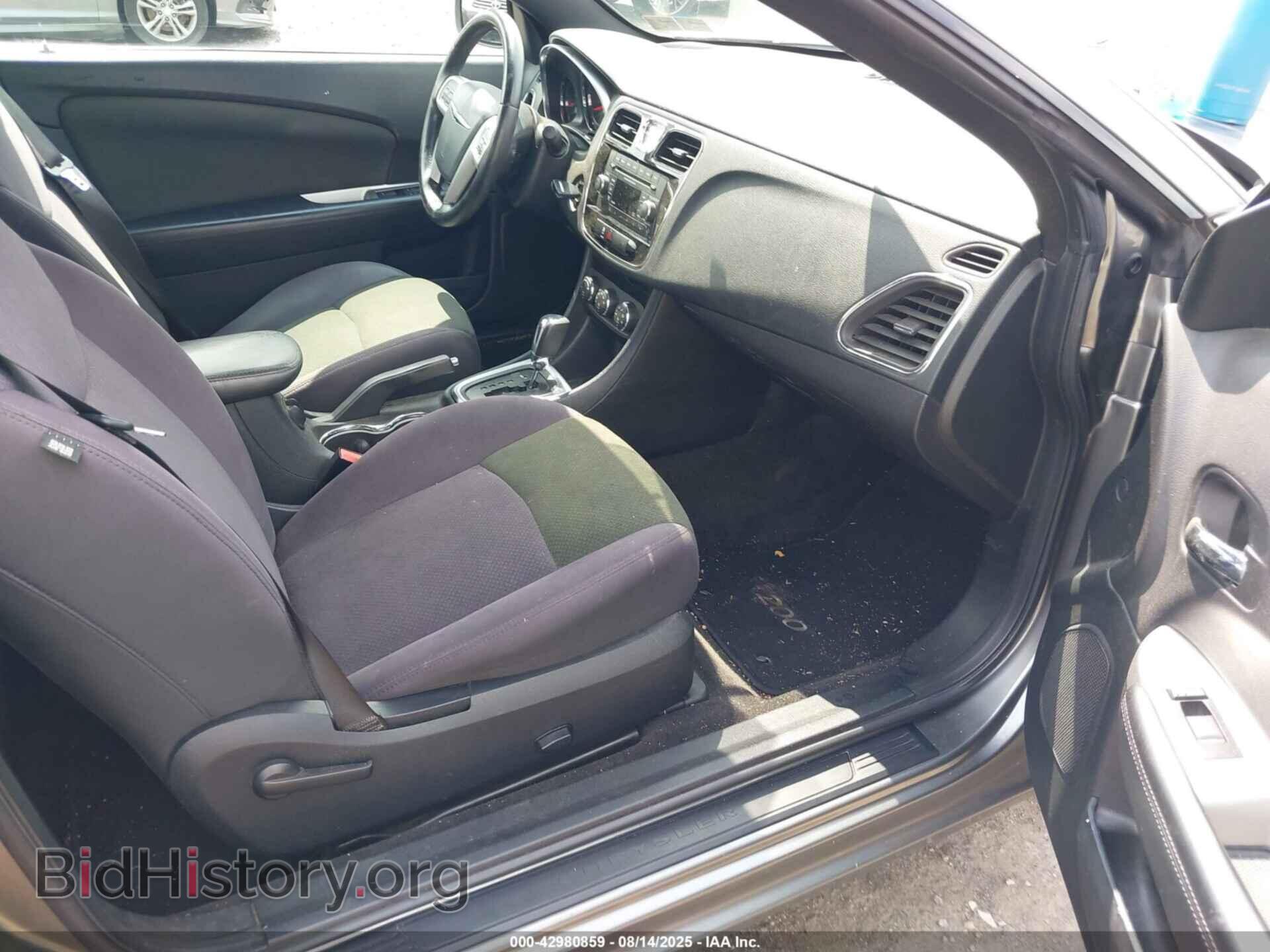 2012 CHRYSLER 200 - VIN: 1C3BCBEB8CN218625 - Фото 5