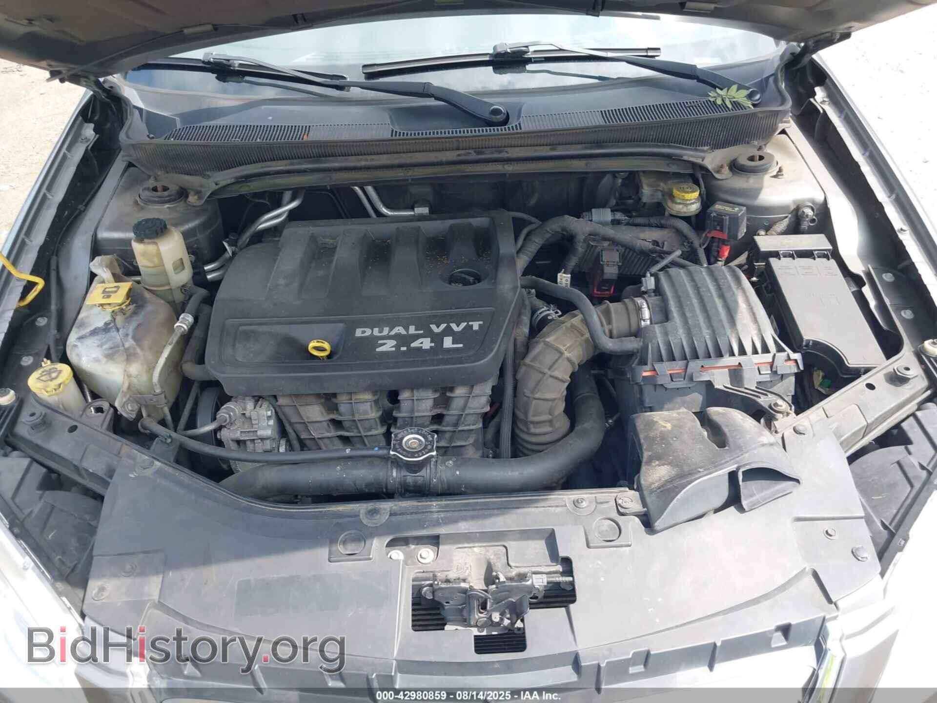 2012 CHRYSLER 200 - VIN: 1C3BCBEB8CN218625 - Фото 10