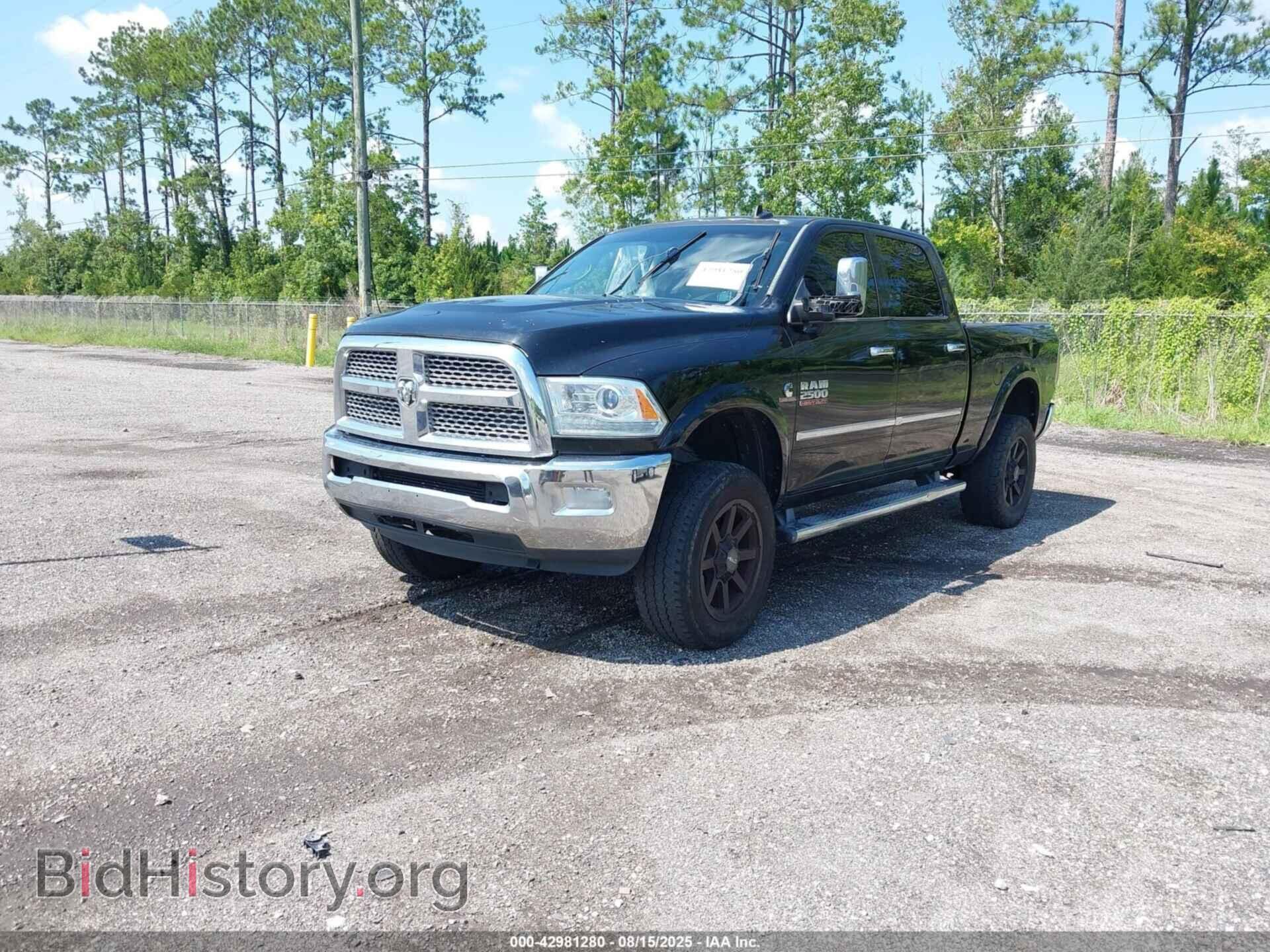 2015 RAM 2500 - VIN: 3C6UR5FL2FG516233 - Photo 2