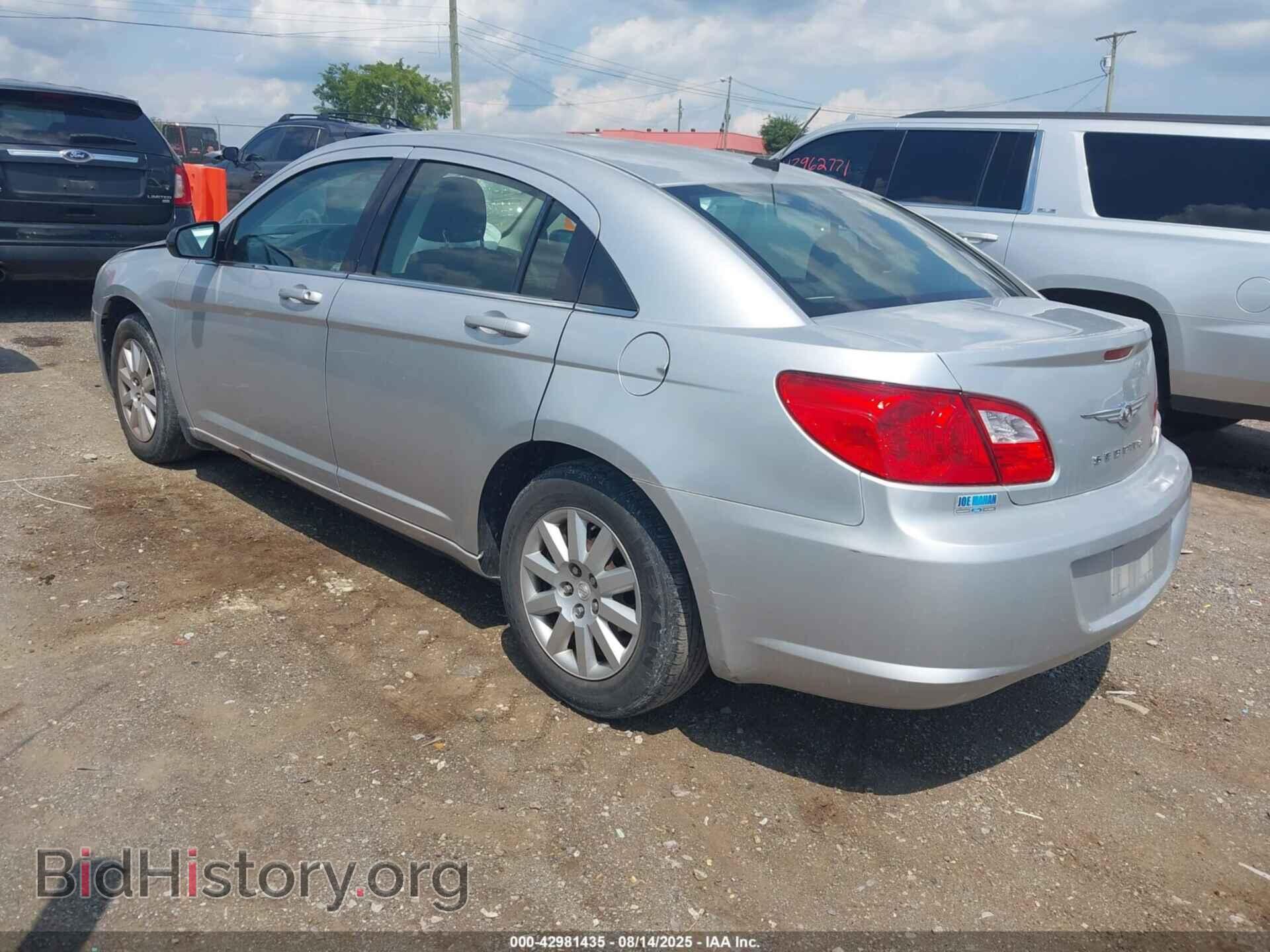 2010 CHRYSLER SEBRING - VIN: 1C3CC4FB7AN211581 - Фото 3