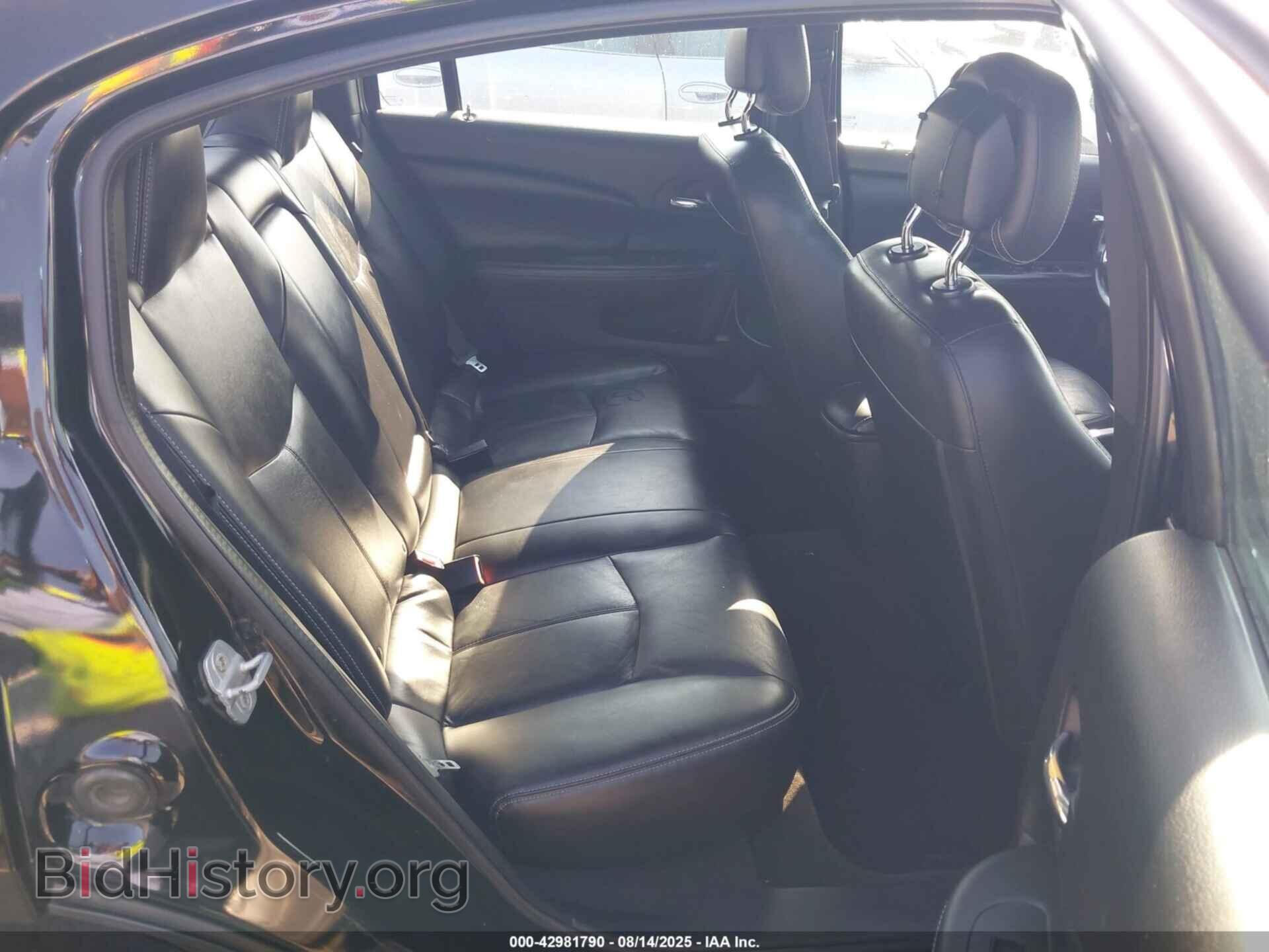 2011 CHRYSLER 200 - VIN: 1C3BC2FG0BN582577 - Фото 8