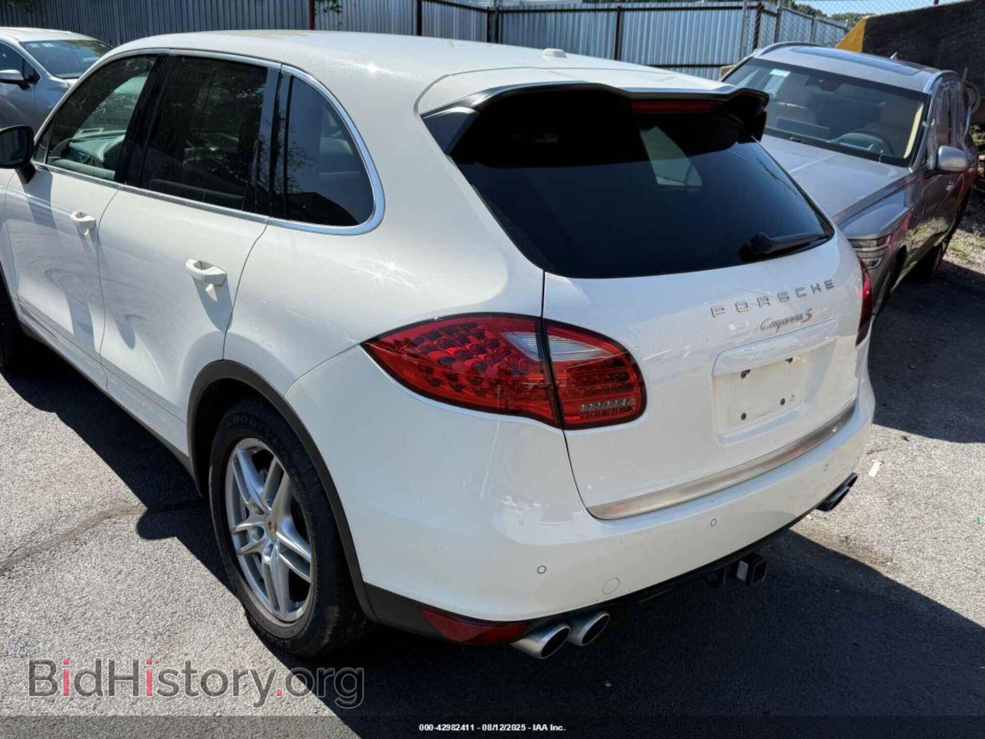 2011 PORSCHE CAYENNE - VIN: WP1AB2A2XBLA50107 - Фото 3