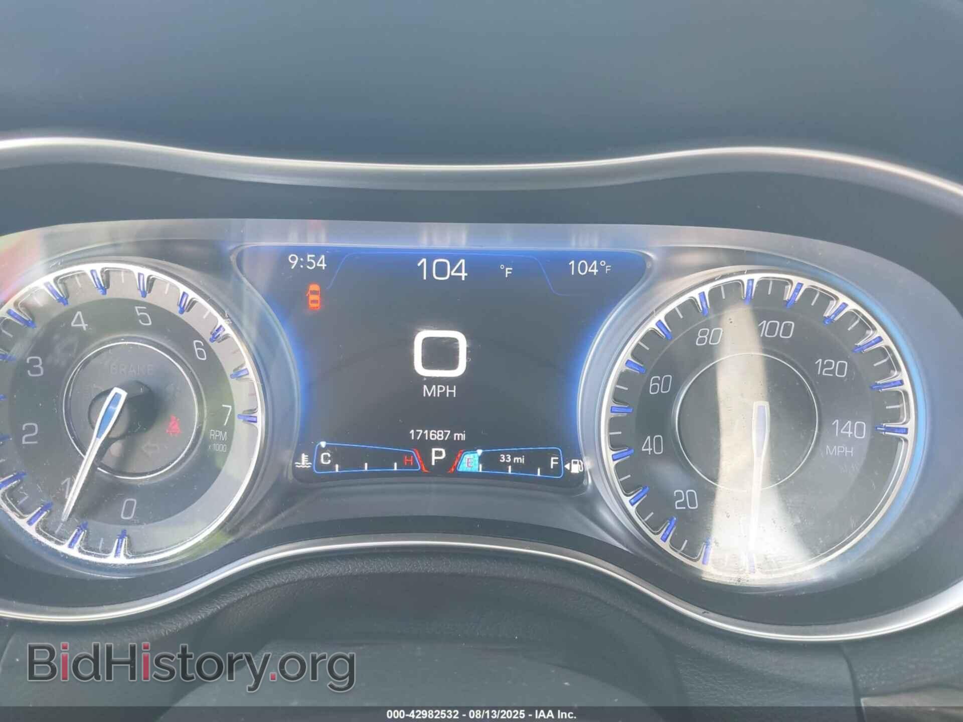 2015 CHRYSLER 300 - VIN: 2C3CCAAG5FH931477 - Фото 7