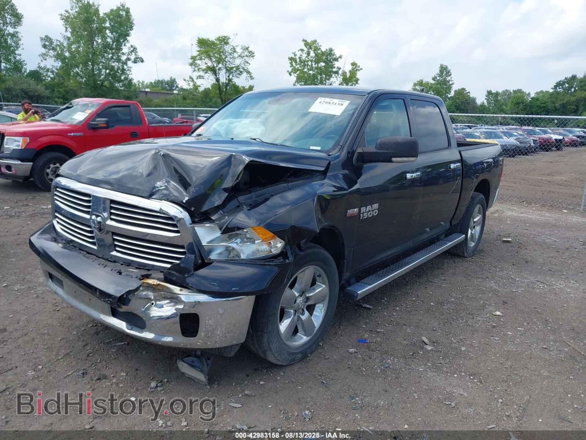 2015 RAM 1500 - VIN: 1C6RR6LT3FS709368 - Фото 2