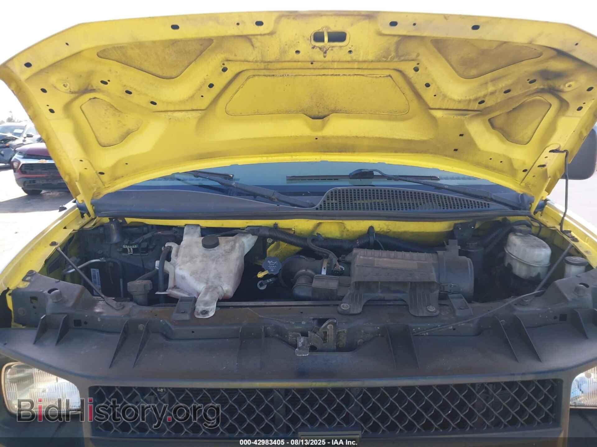 2011 CHEVROLET EXPRESS 2500 - VIN: 1GCWGFCA4B1148923 - Фото 10