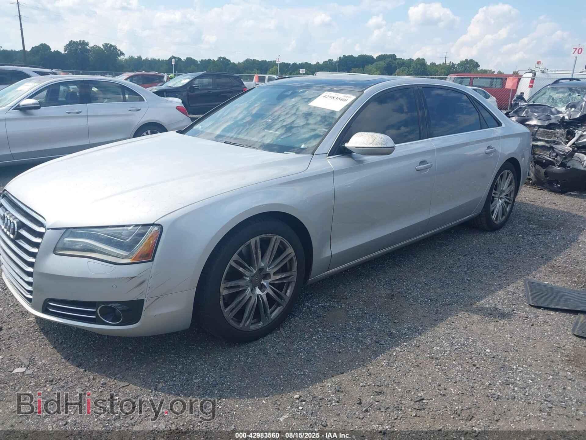 2011 AUDI A8 L - VIN: WAURVAFD6BN006316 - Фото 2
