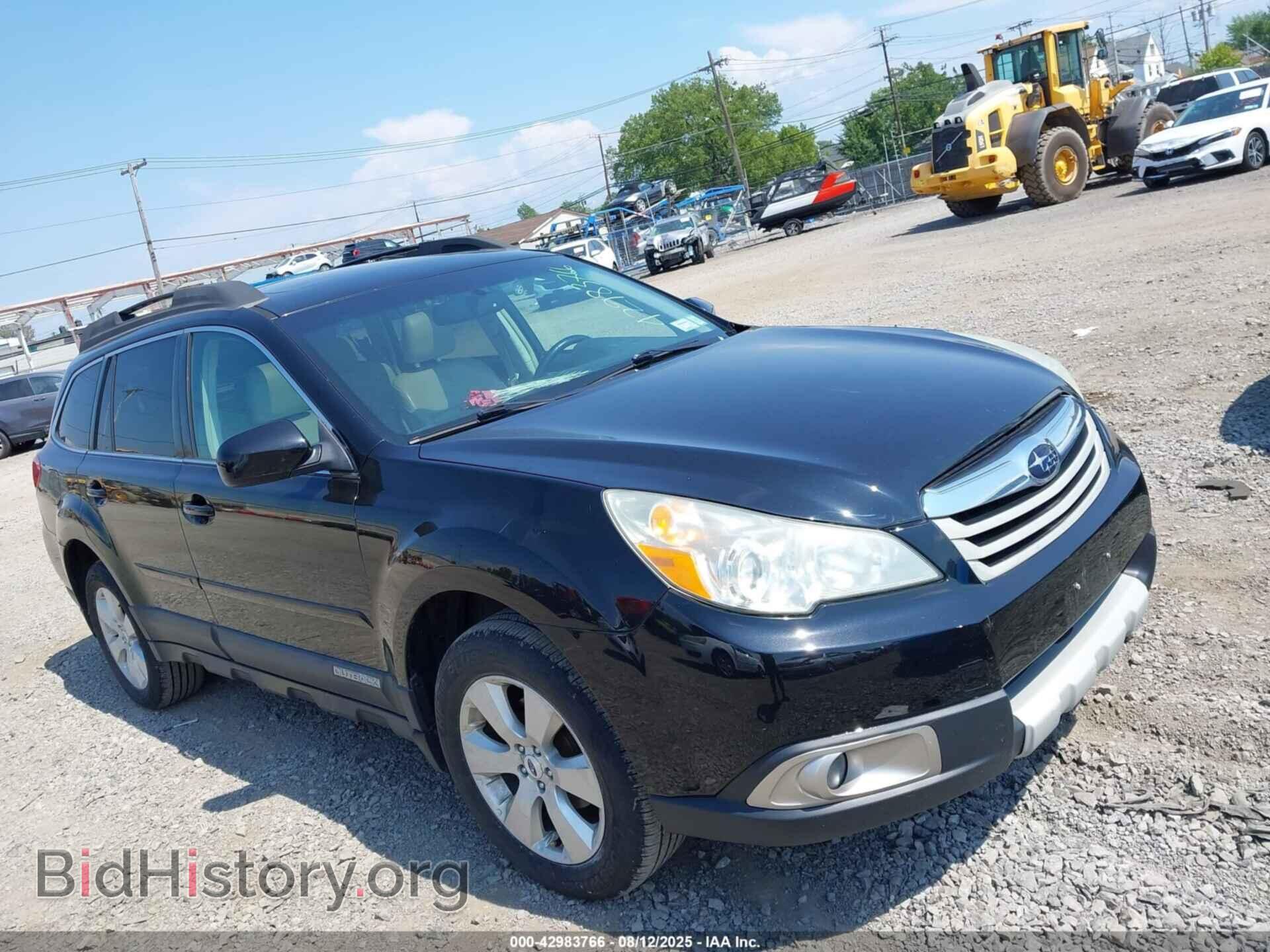 Photo 4S4BRBKC5B3443923 - SUBARU OUTBACK 2011